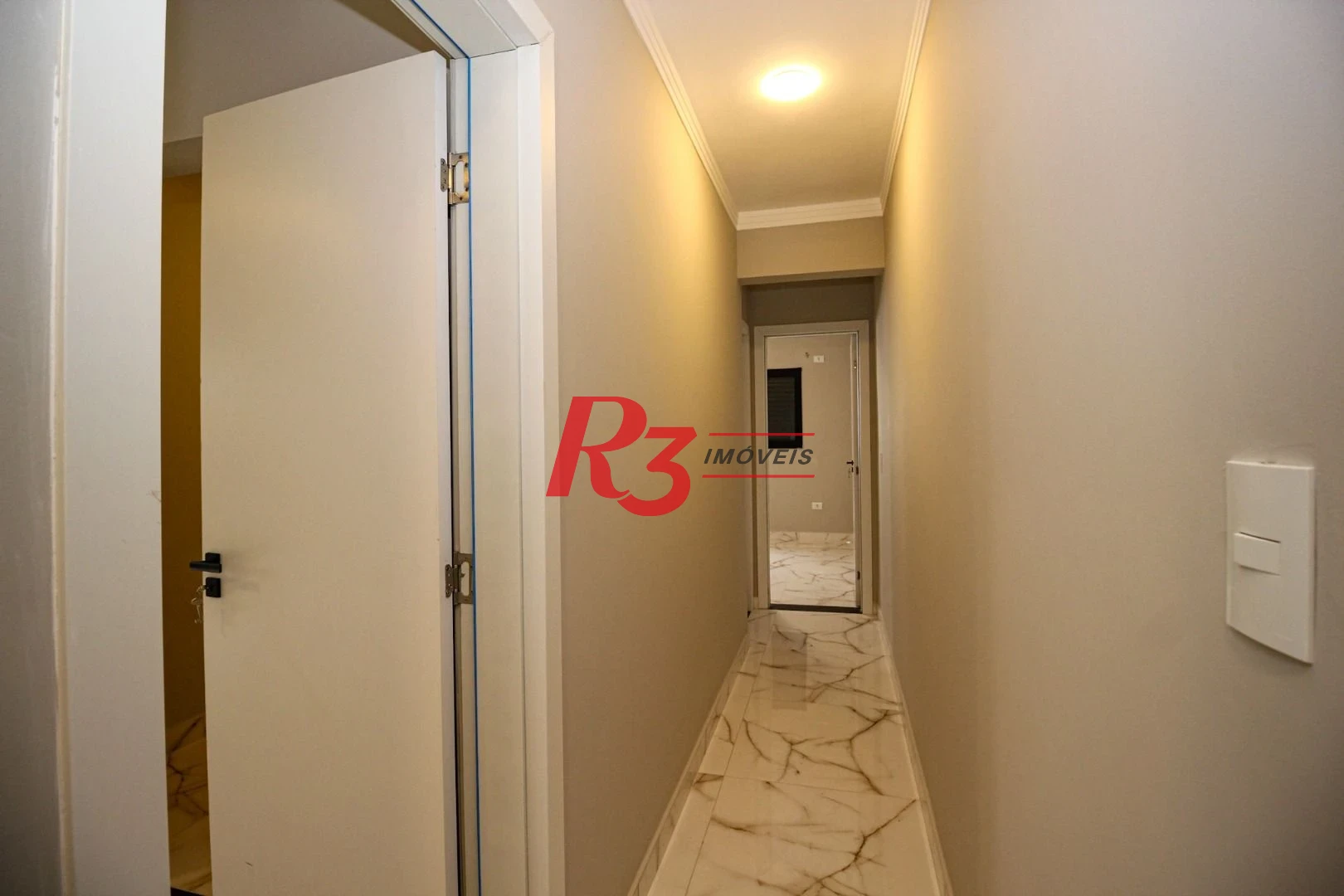 Casa com 3 dormitórios à venda, 150 m² por R$ 1.100.000,00 - Marapé - Santos/SP
