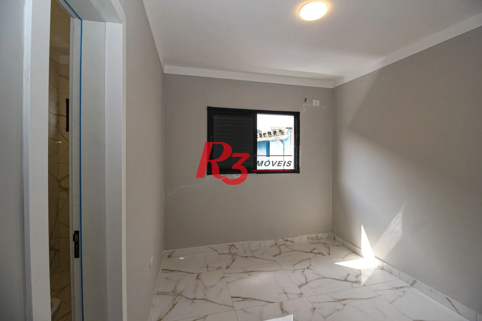 Casa com 3 dormitórios à venda, 150 m² por R$ 1.100.000,00 - Marapé - Santos/SP