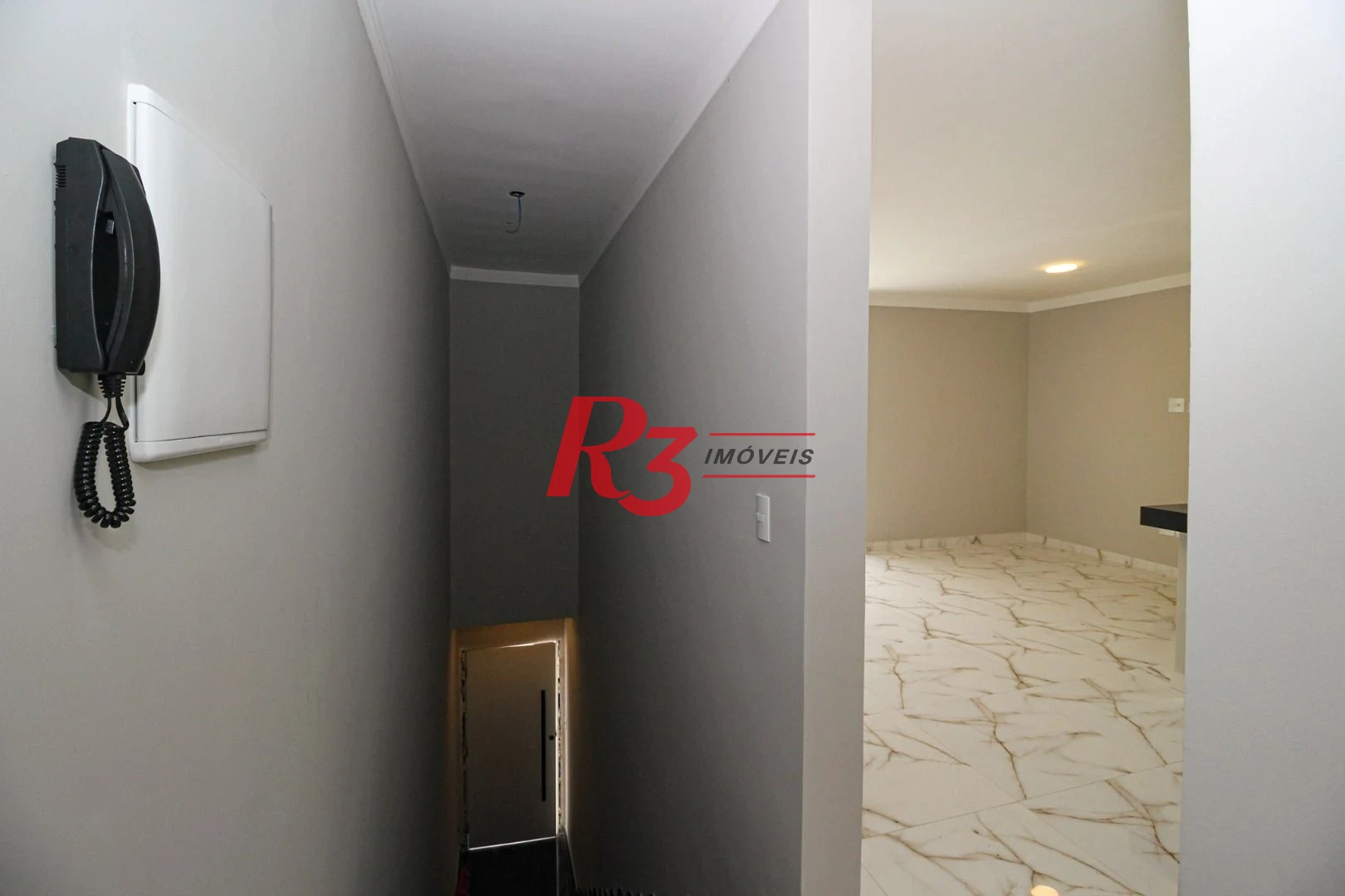 Casa com 3 dormitórios à venda, 150 m² por R$ 1.100.000,00 - Marapé - Santos/SP