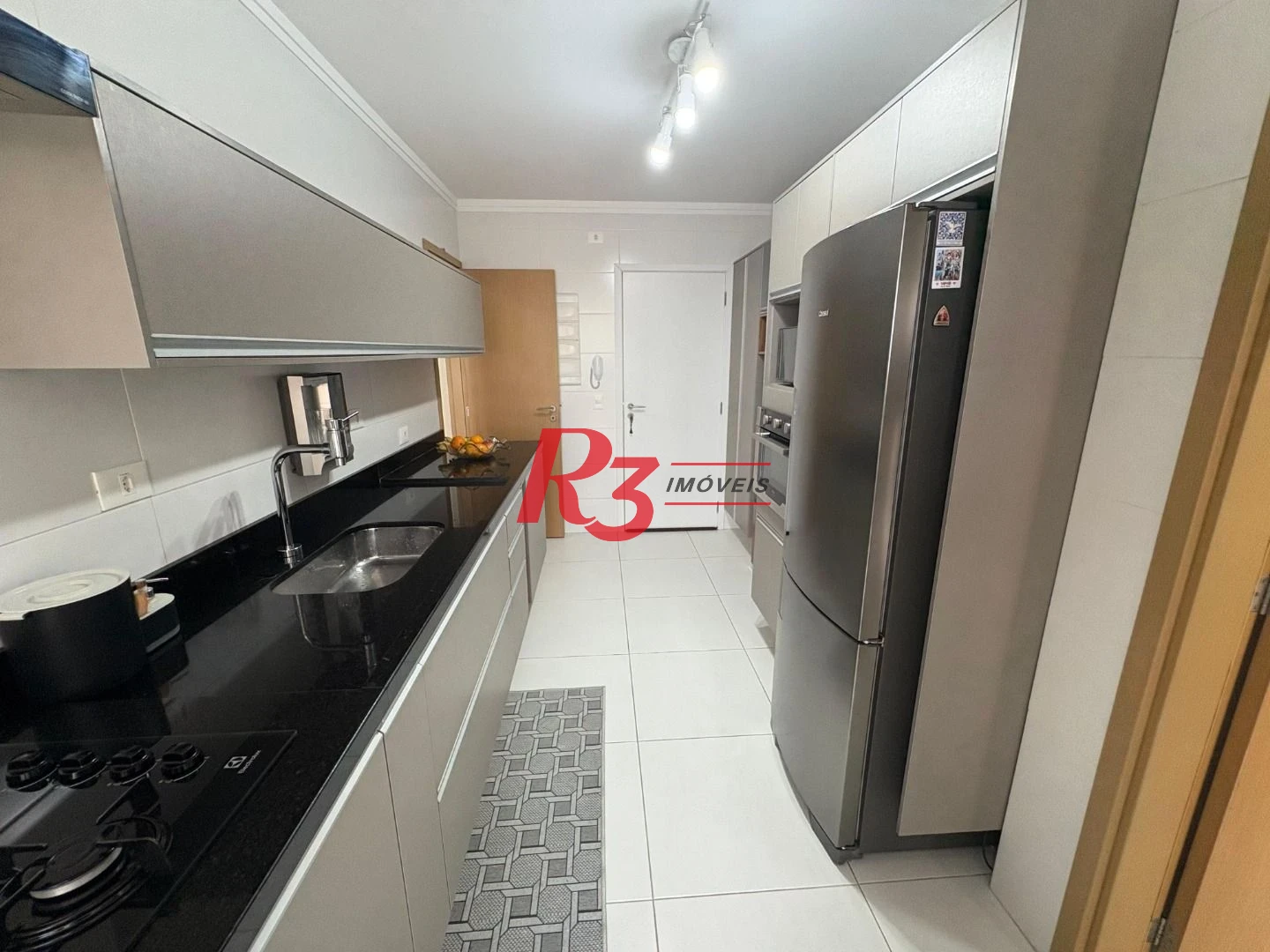 Apartamento à venda, 106 m² por R$ 2.015.000,00 - Gonzaga - Santos/SP