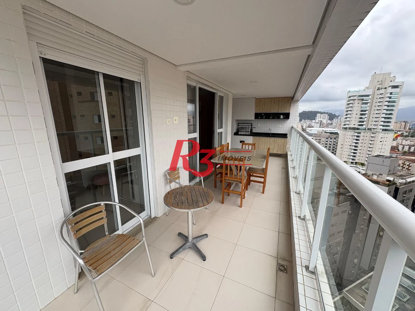 Apartamento à venda, 106 m² por R$ 2.015.000,00 - Gonzaga - Santos/SP