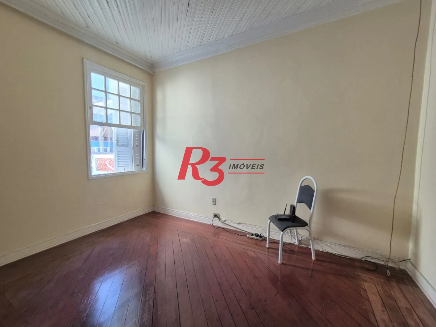 Sobrado com 3 dormitórios à venda, 151 m² por R$ 1.700.000,00 - Pompéia - Santos/SP