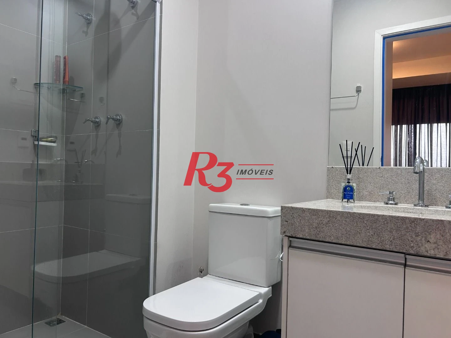Apartamento com 1 dormitório para alugar, 54 m² por R$ 6.200,00/mês - Boqueirão - Santos/SP