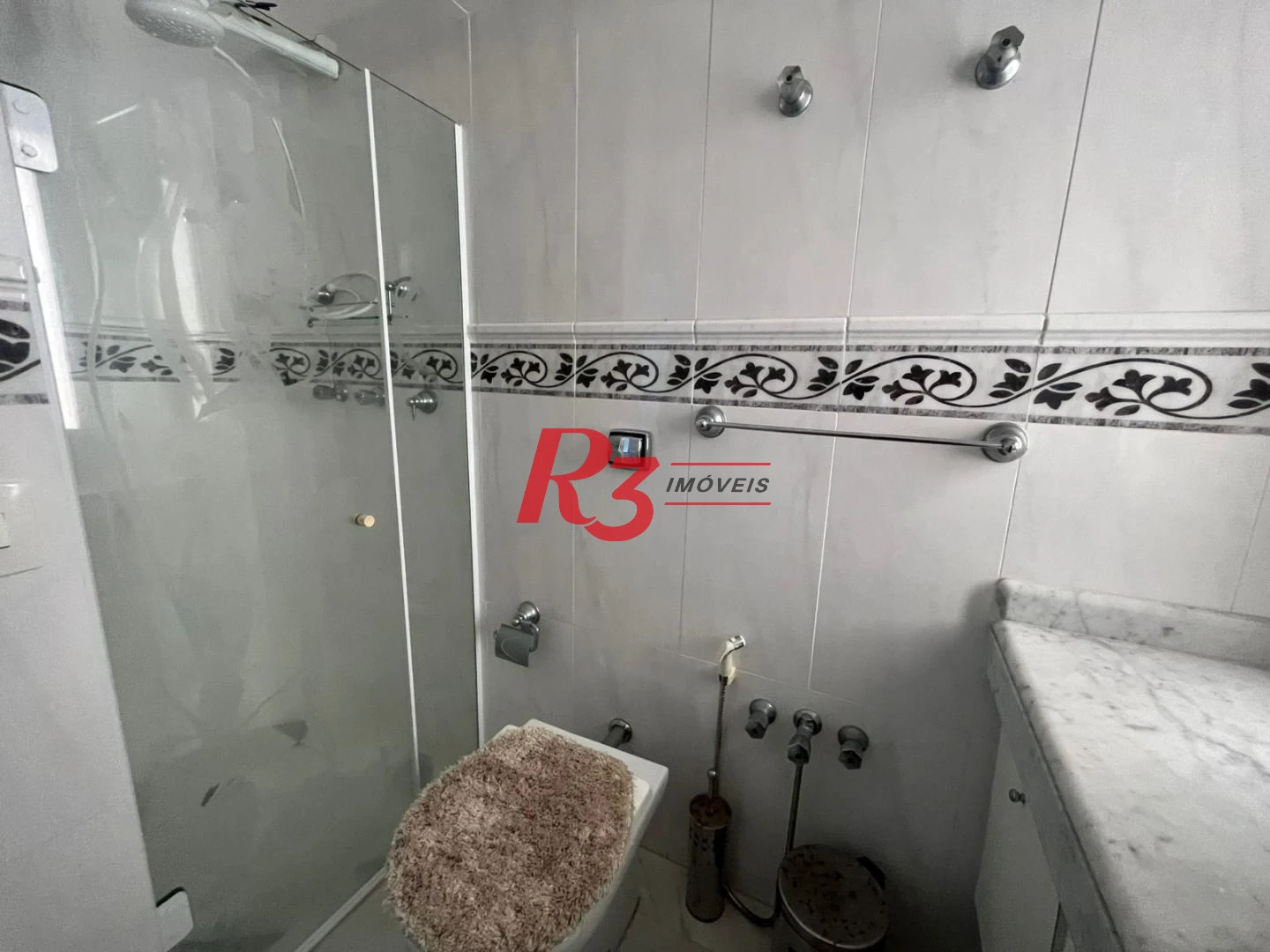Apartamento com 3 dormitórios à venda, 120 m² por R$ 950.000,00 - Pitangueiras – P – Morro do Maluf - Guarujá/SP