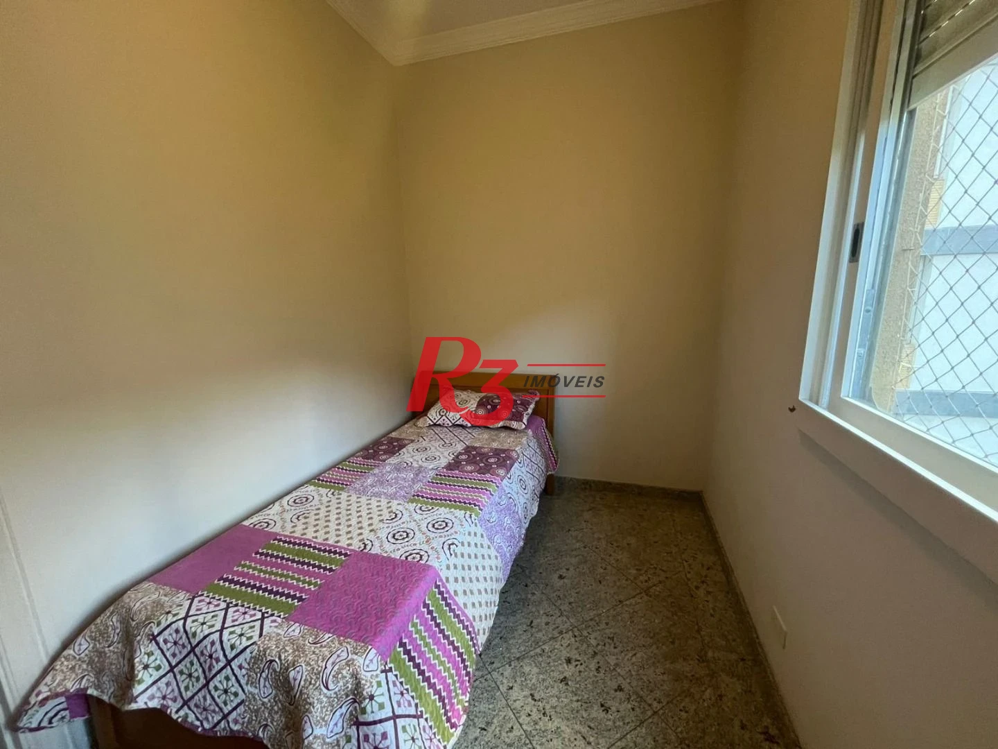 Apartamento com 3 dormitórios à venda, 115 m² por R$ 640.000,00 - Pitangueiras - Guarujá/SP