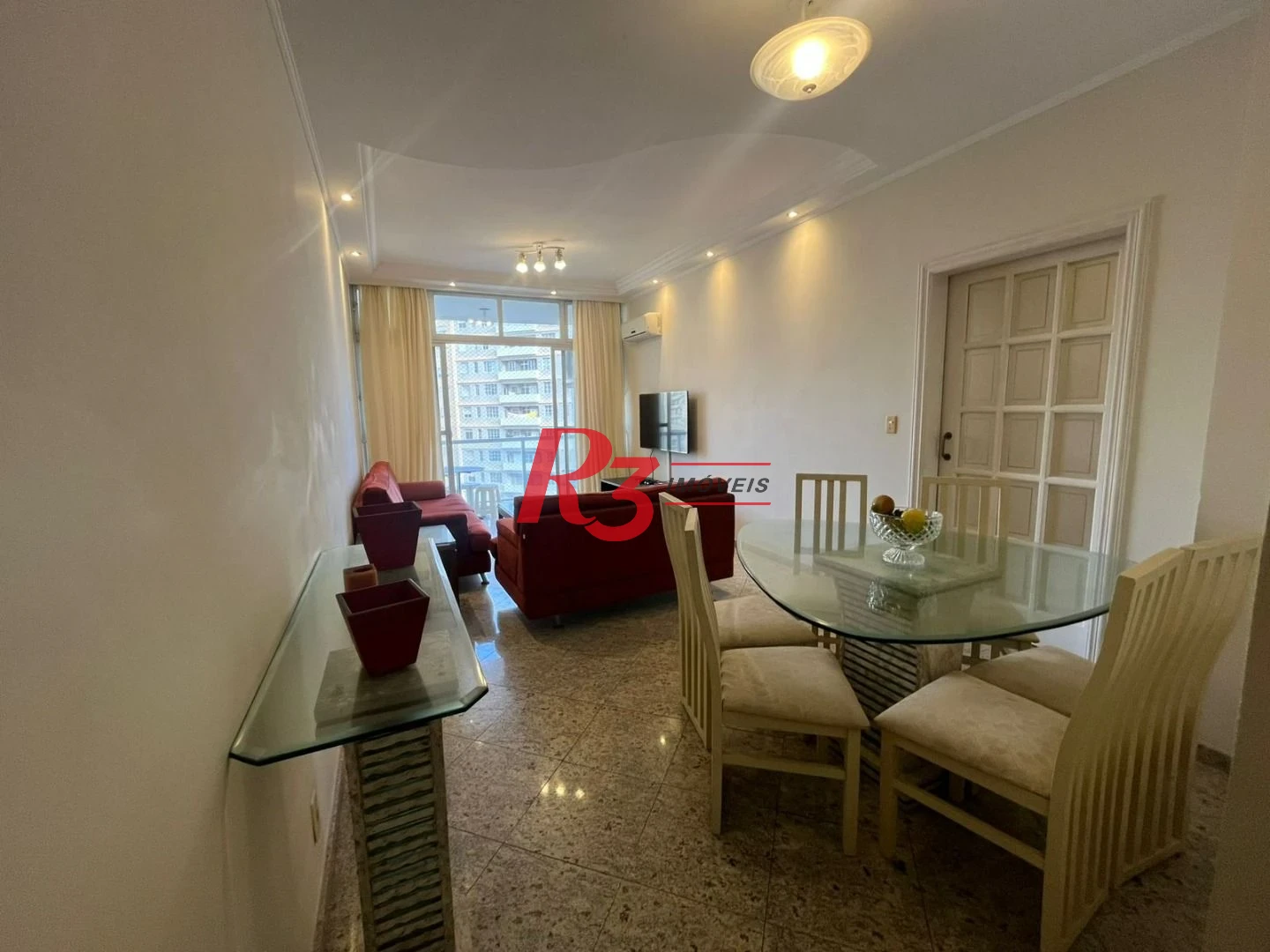 Apartamento com 3 dormitórios à venda, 115 m² por R$ 640.000,00 - Pitangueiras - Guarujá/SP