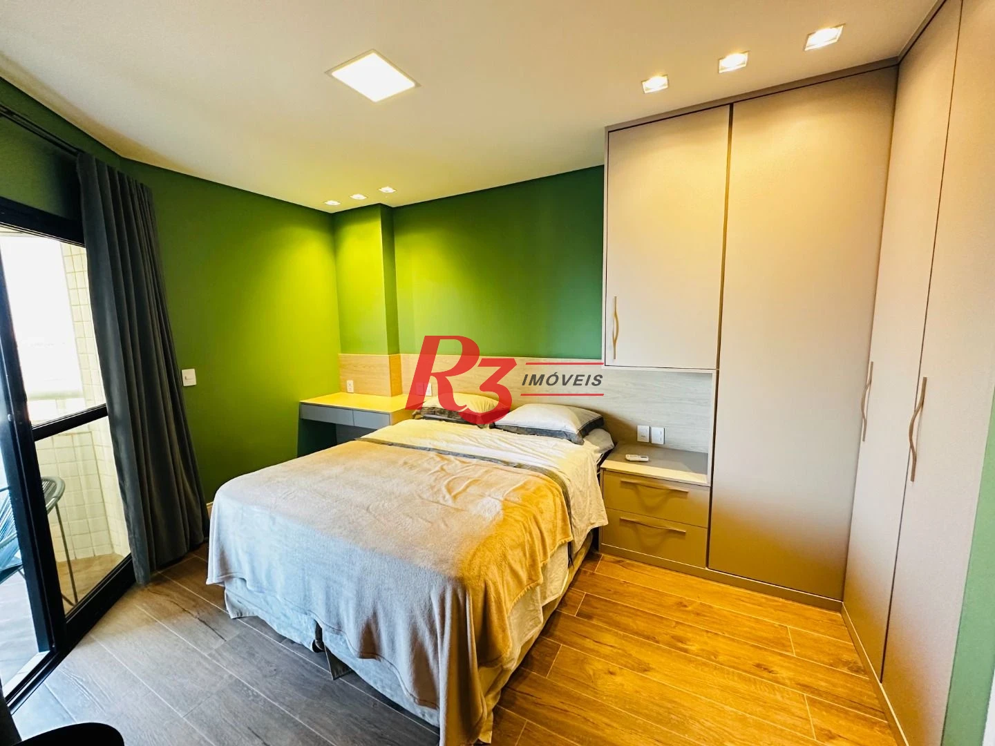 Flat com 1 dormitório, 43 m² - venda por R$ 780.000,00 ou aluguel por R$ 7.500,02/mês - Boqueirão - Santos/SP