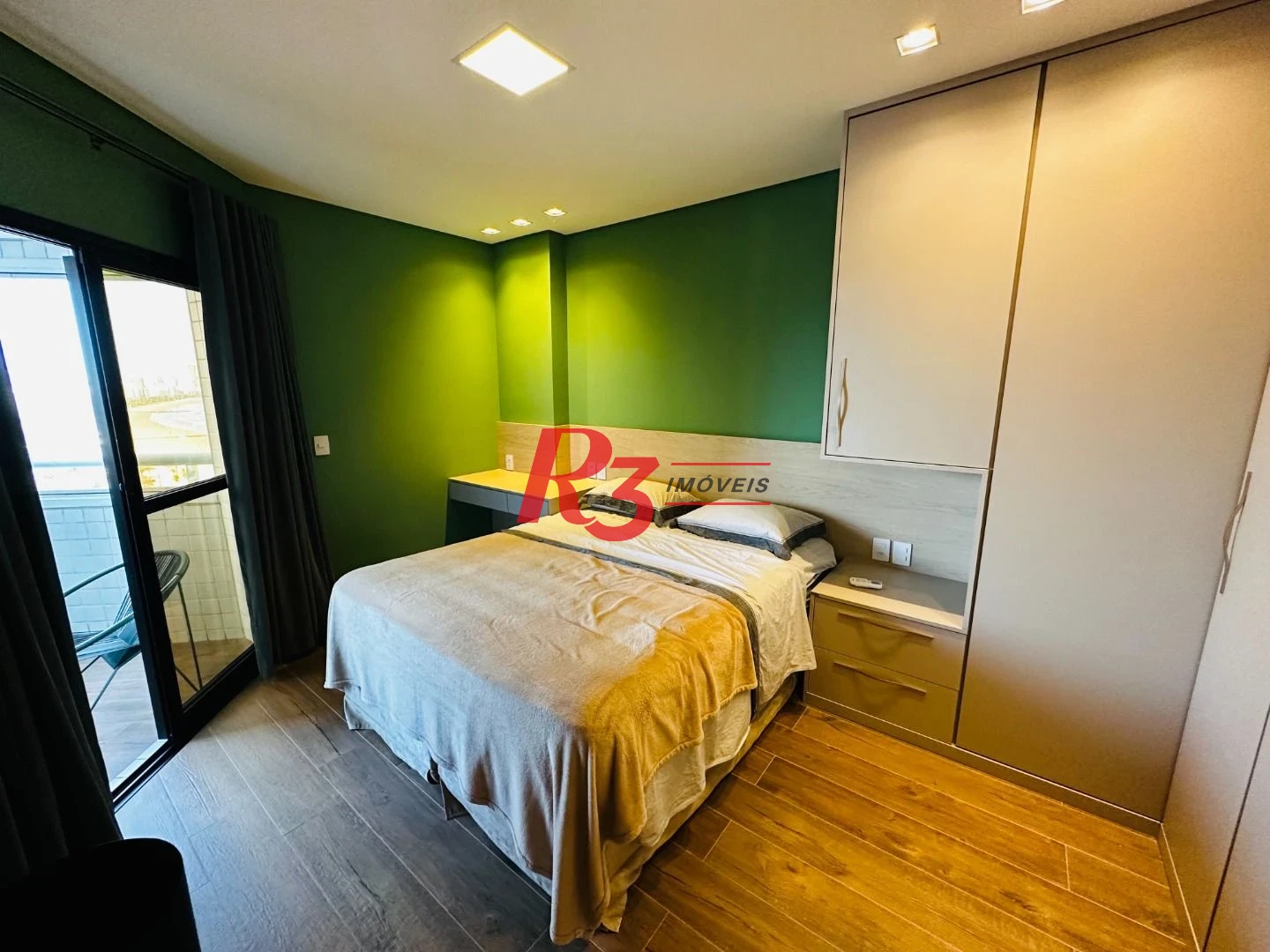 Flat com 1 dormitório, 43 m² - venda por R$ 780.000,00 ou aluguel por R$ 7.500,02/mês - Boqueirão - Santos/SP