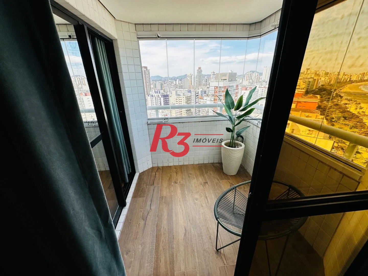 Flat com 1 dormitório, 43 m² - venda por R$ 780.000,00 ou aluguel por R$ 7.500,02/mês - Boqueirão - Santos/SP