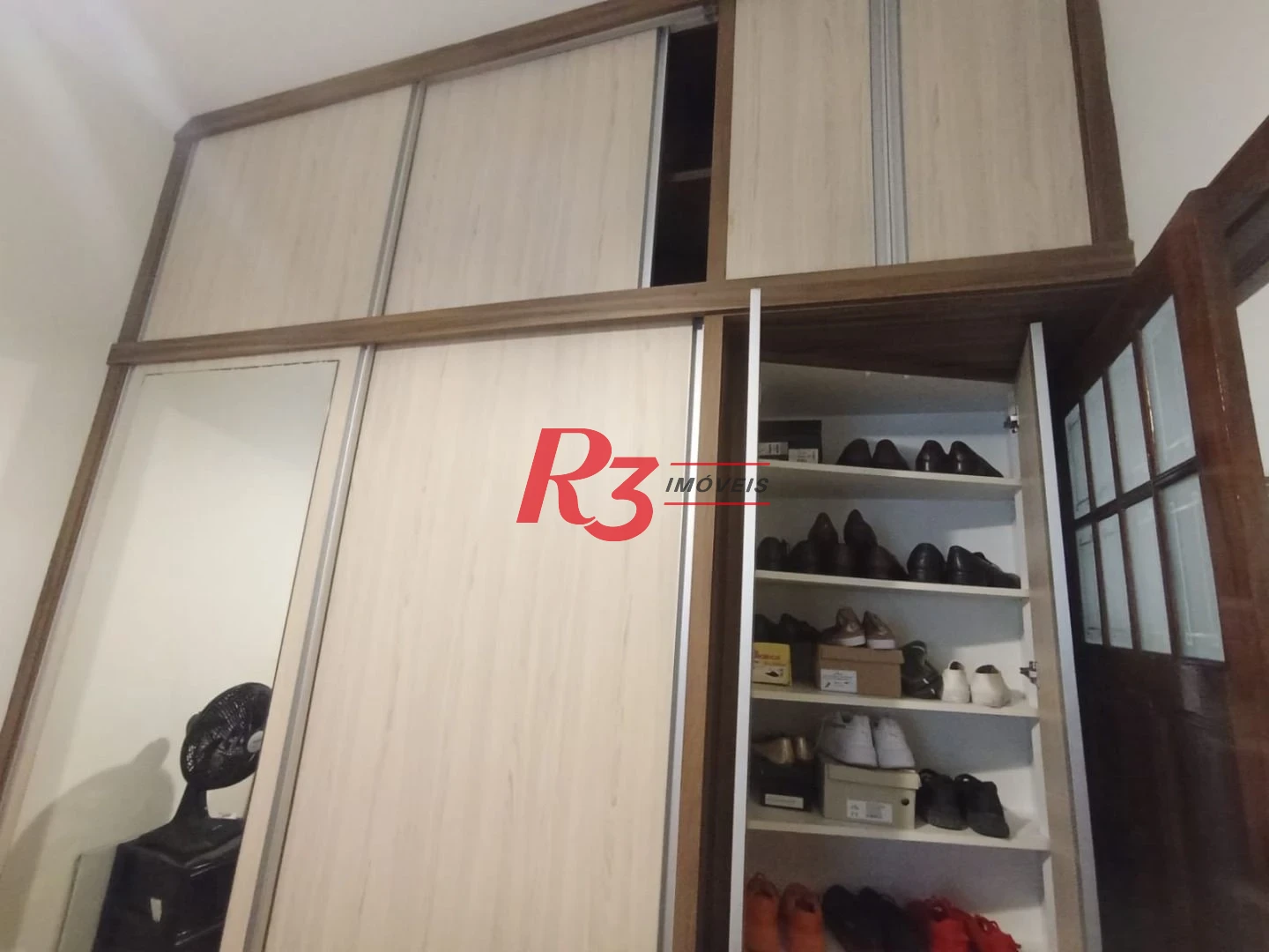 Sobrado com 3 dormitórios à venda, 185 m² por R$ 1.500.000,00 - José Menino - Santos/SP