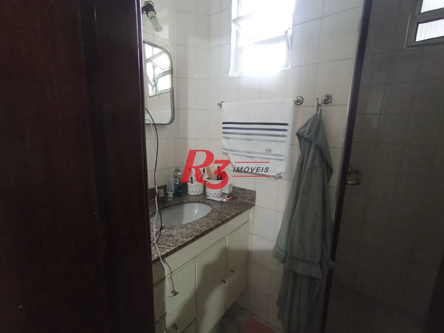 Sobrado com 3 dormitórios à venda, 185 m² por R$ 1.500.000,00 - José Menino - Santos/SP