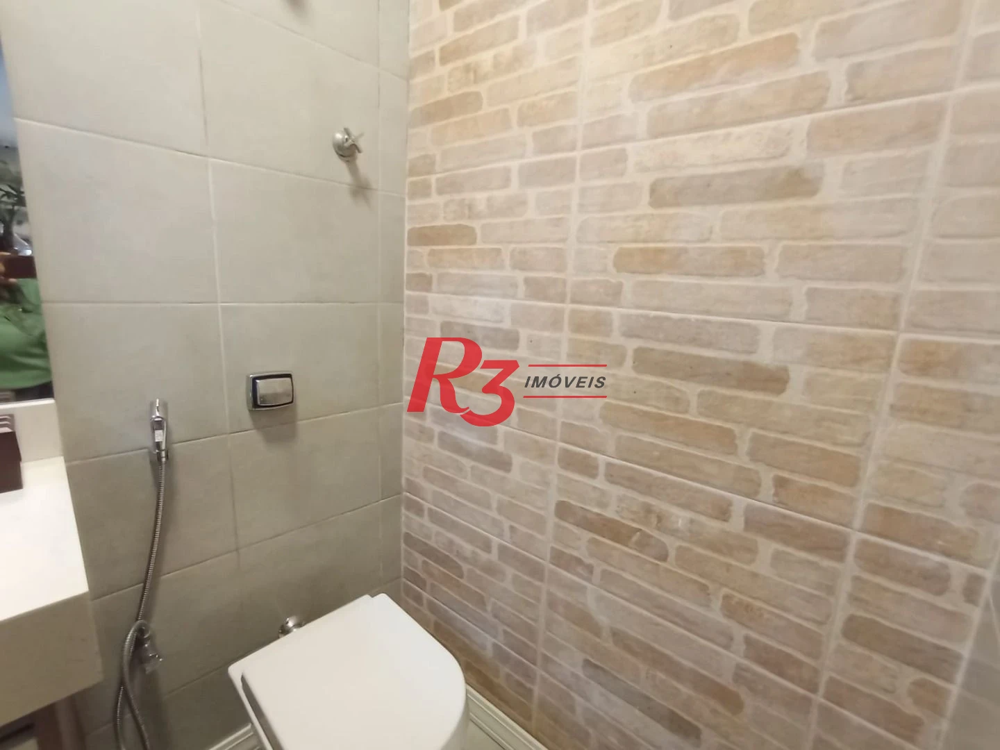 Sobrado com 3 dormitórios à venda, 185 m² por R$ 1.500.000,00 - José Menino - Santos/SP
