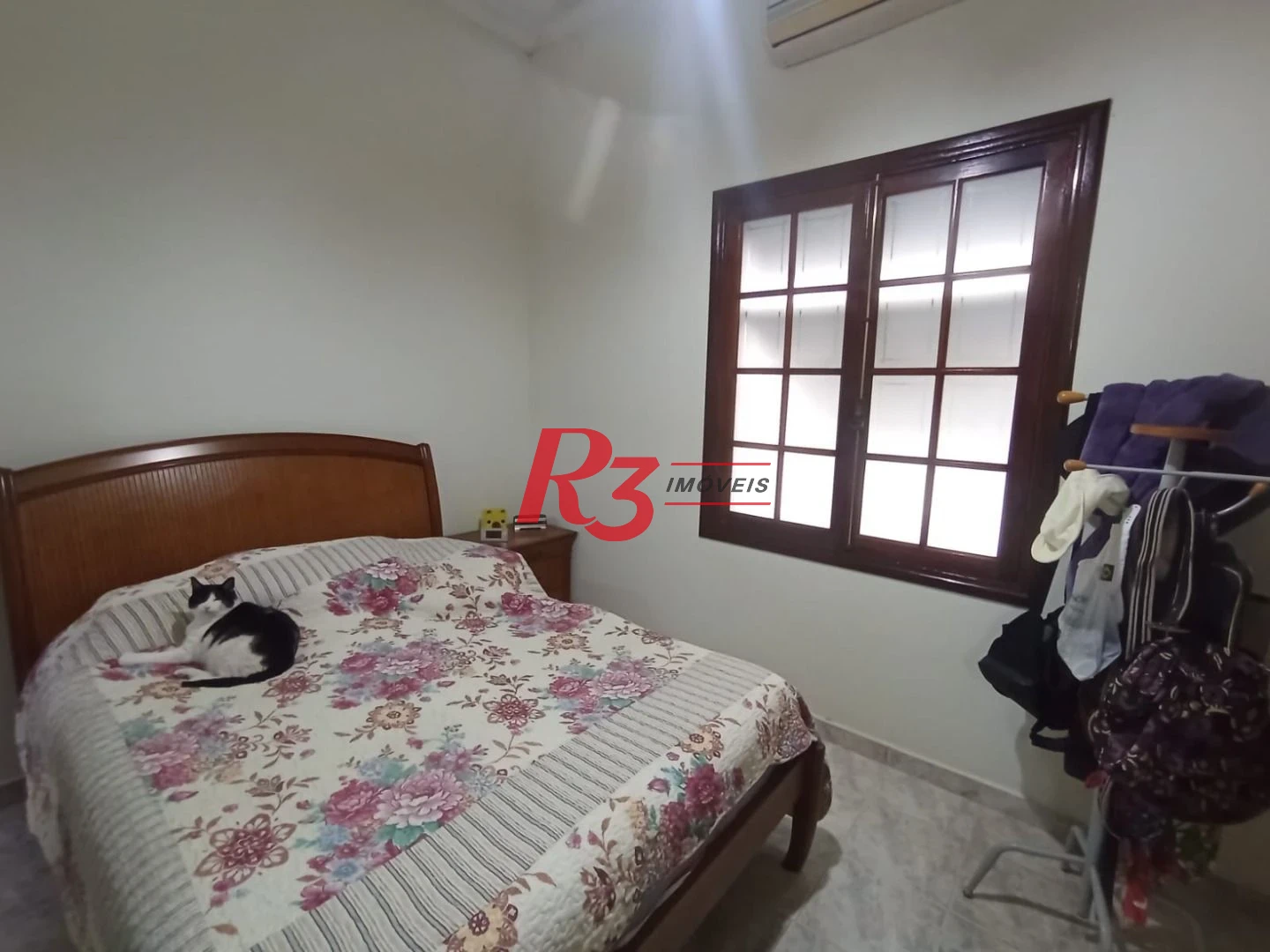 Sobrado com 3 dormitórios à venda, 185 m² por R$ 1.500.000,00 - José Menino - Santos/SP