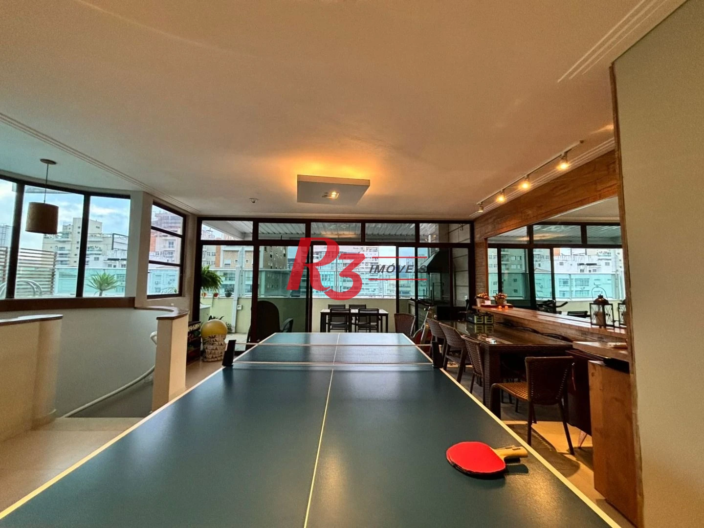 Cobertura à venda, 300 m² por R$ 3.900.000,00 - Gonzaga - Santos/SP
