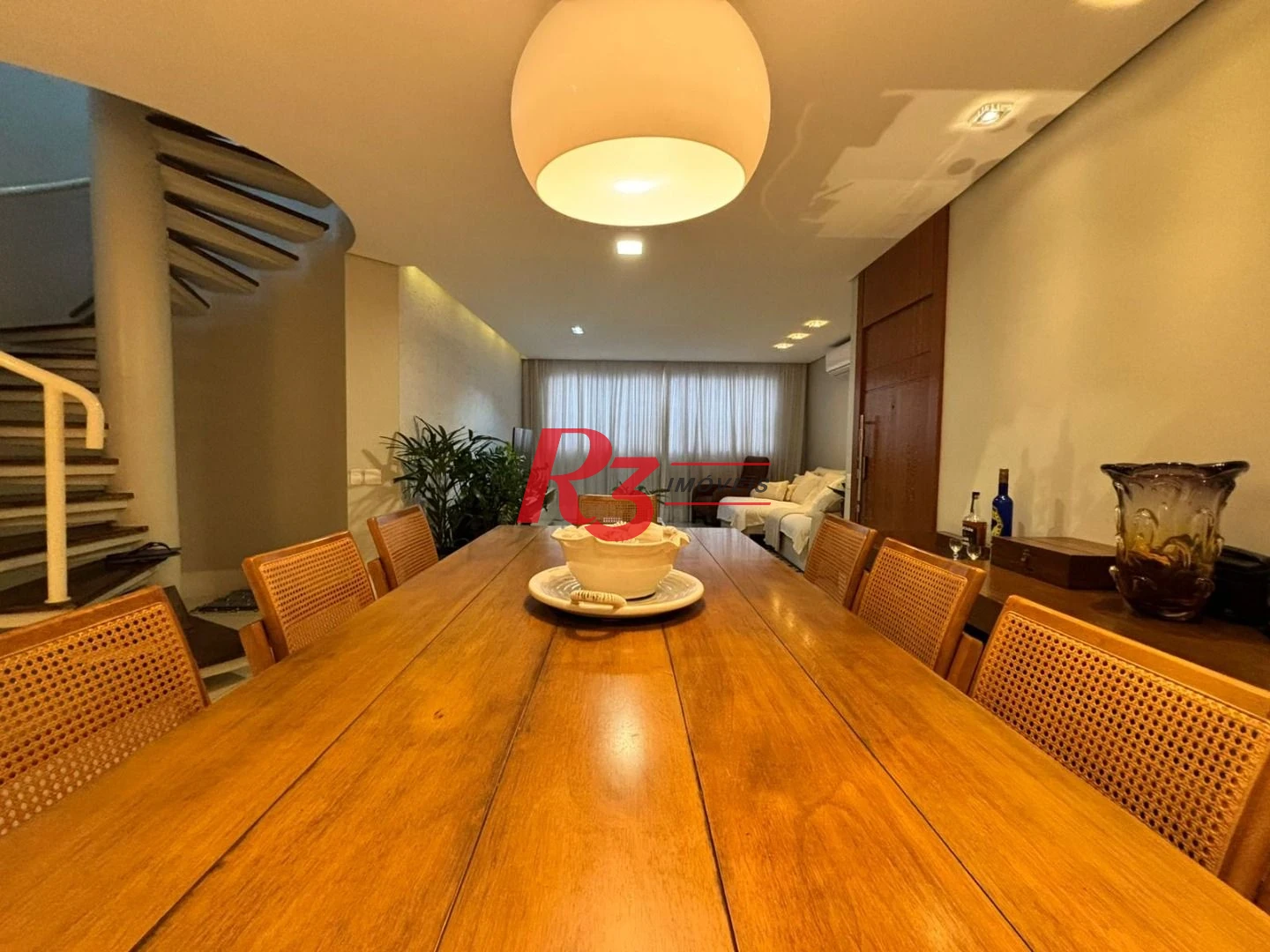 Cobertura à venda, 300 m² por R$ 3.900.000,00 - Gonzaga - Santos/SP
