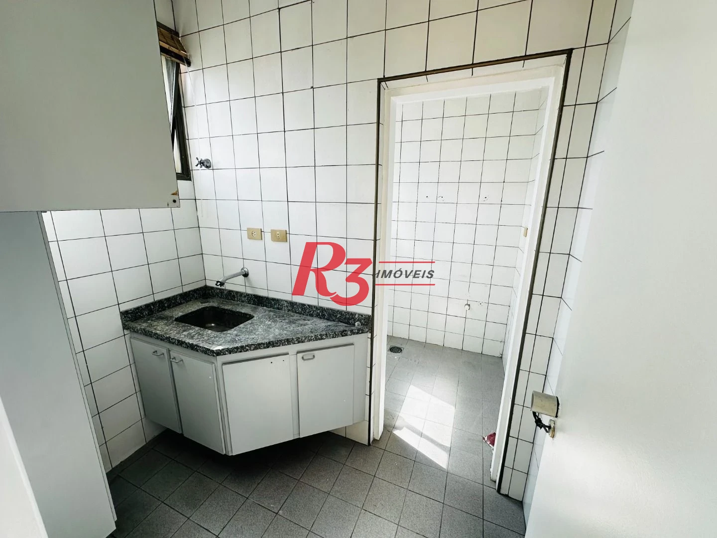 Sala à venda, 73 m² por R$ 449.000,00 - Gonzaga - Santos/SP
