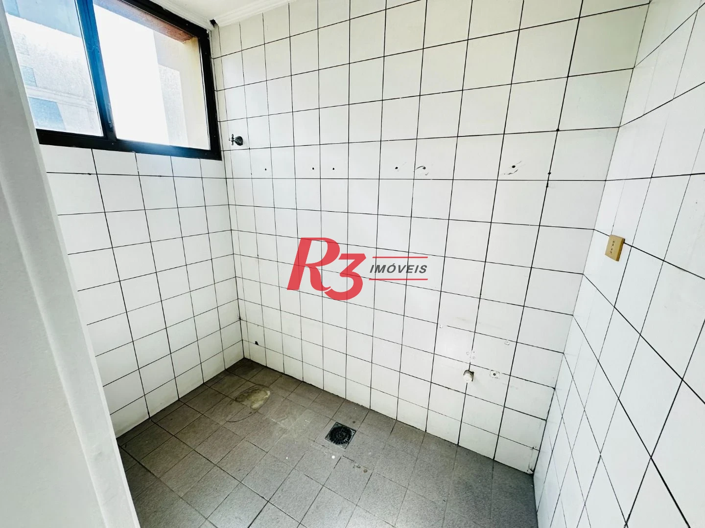 Sala à venda, 73 m² por R$ 449.000,00 - Gonzaga - Santos/SP