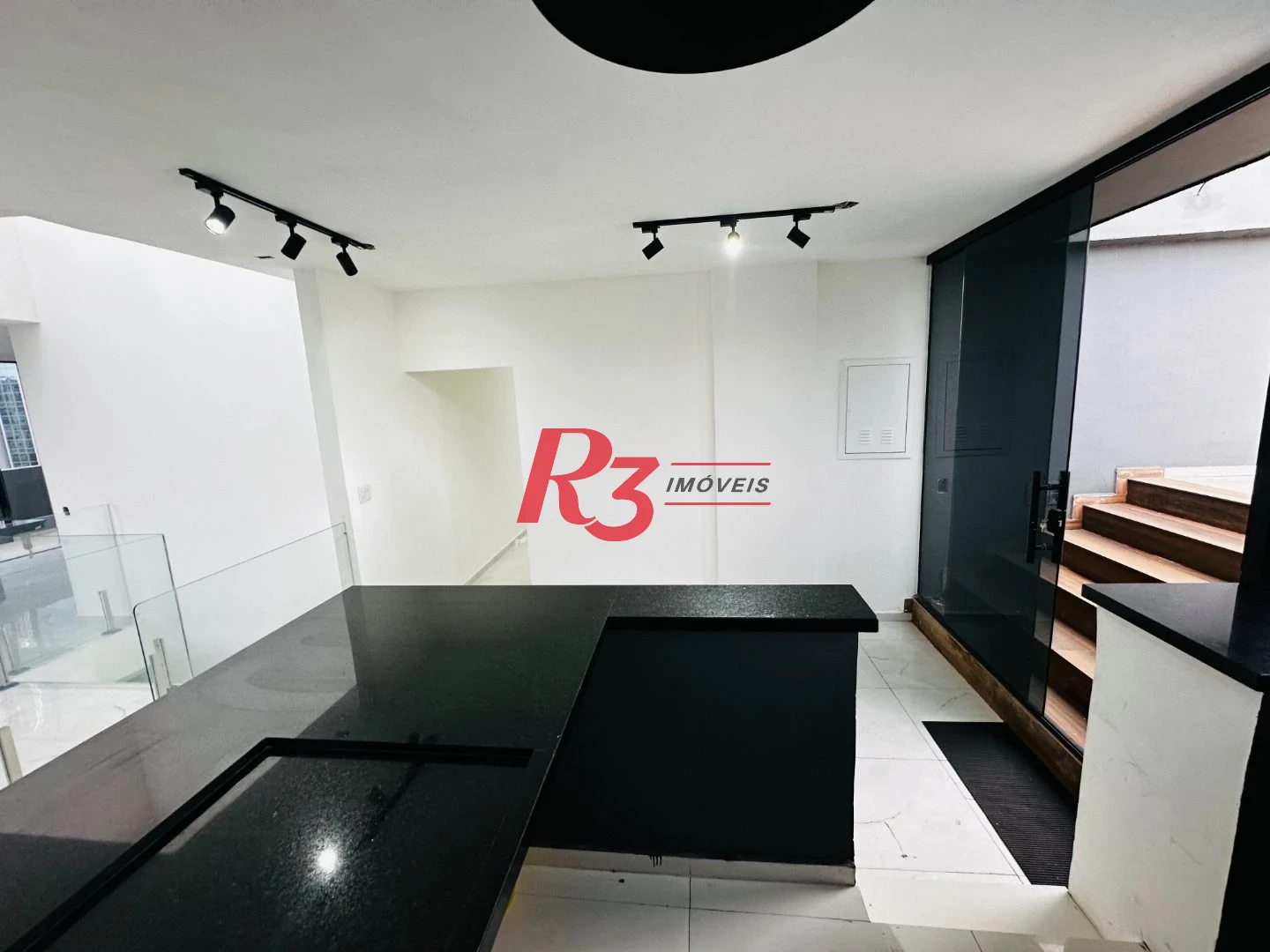 Cobertura à venda, 504 m² por R$ 4.900.000,00 - Gonzaga - Santos/SP