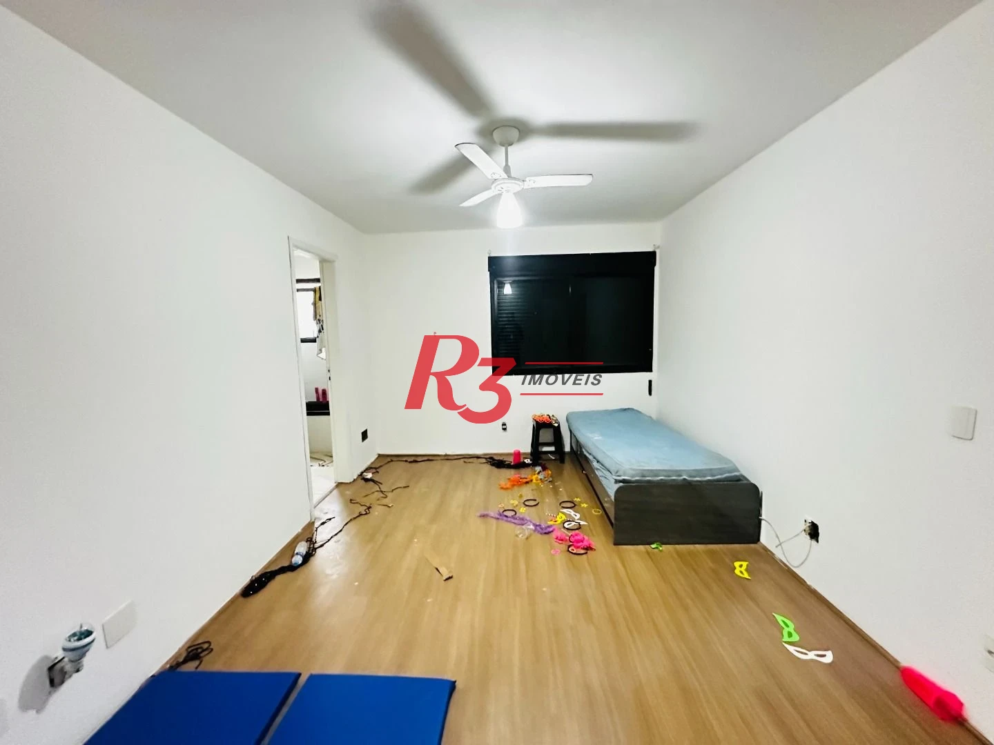 Cobertura à venda, 504 m² por R$ 4.900.000,00 - Gonzaga - Santos/SP