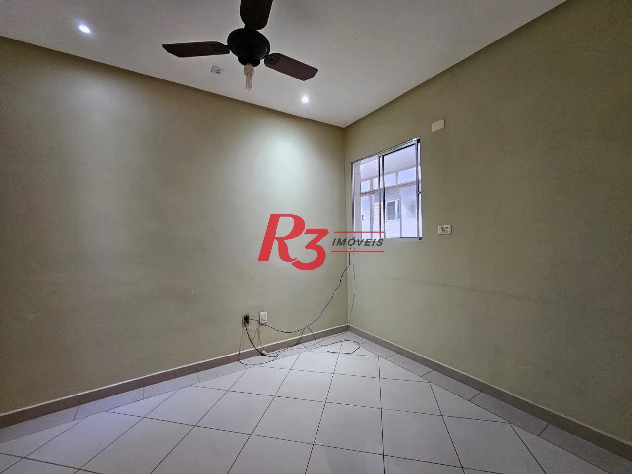 Apartamento com 2 dormitórios à venda, 50 m² por R$ 636.000,00 - José Menino - Santos/SP