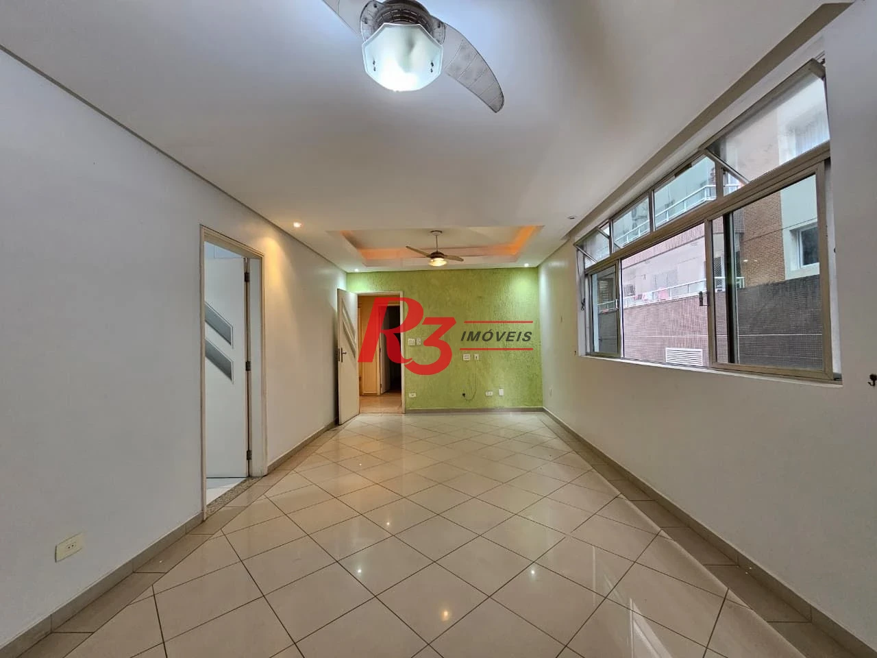 Apartamento com 2 dormitórios à venda, 50 m² por R$ 636.000,00 - José Menino - Santos/SP