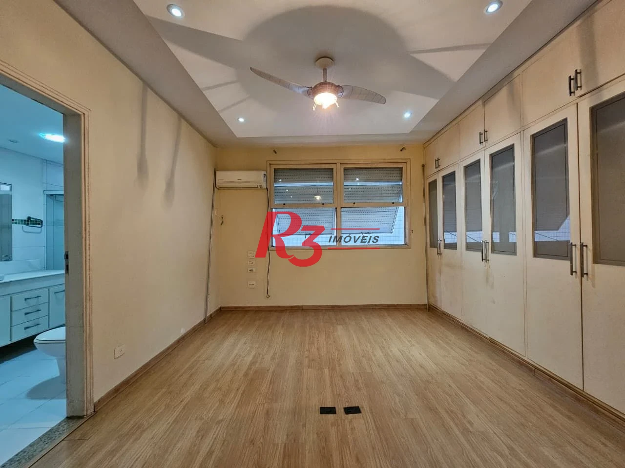 Apartamento com 2 dormitórios à venda, 50 m² por R$ 636.000,00 - José Menino - Santos/SP