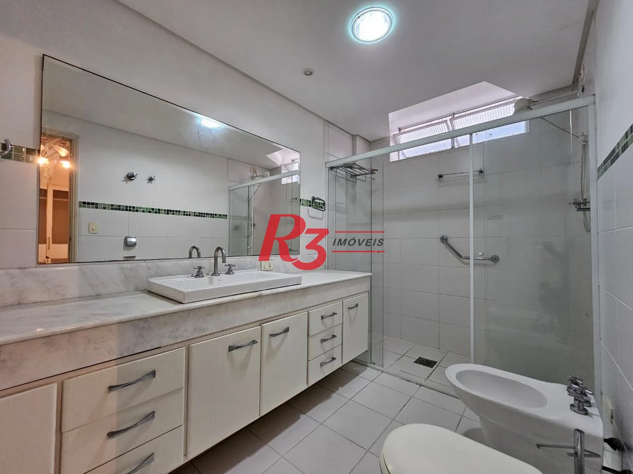 Apartamento com 2 dormitórios à venda, 50 m² por R$ 636.000,00 - José Menino - Santos/SP