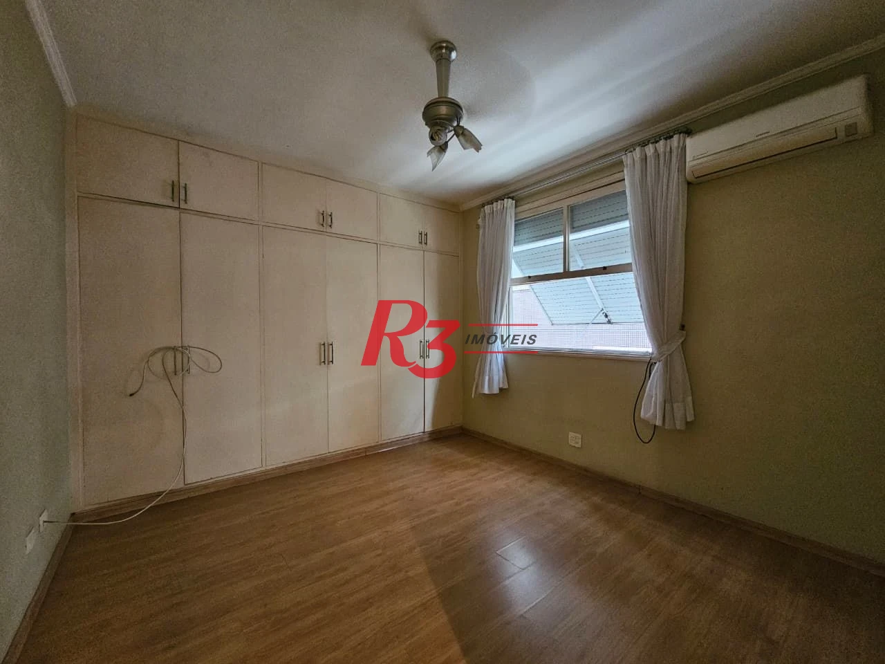 Apartamento com 2 dormitórios à venda, 50 m² por R$ 636.000,00 - José Menino - Santos/SP