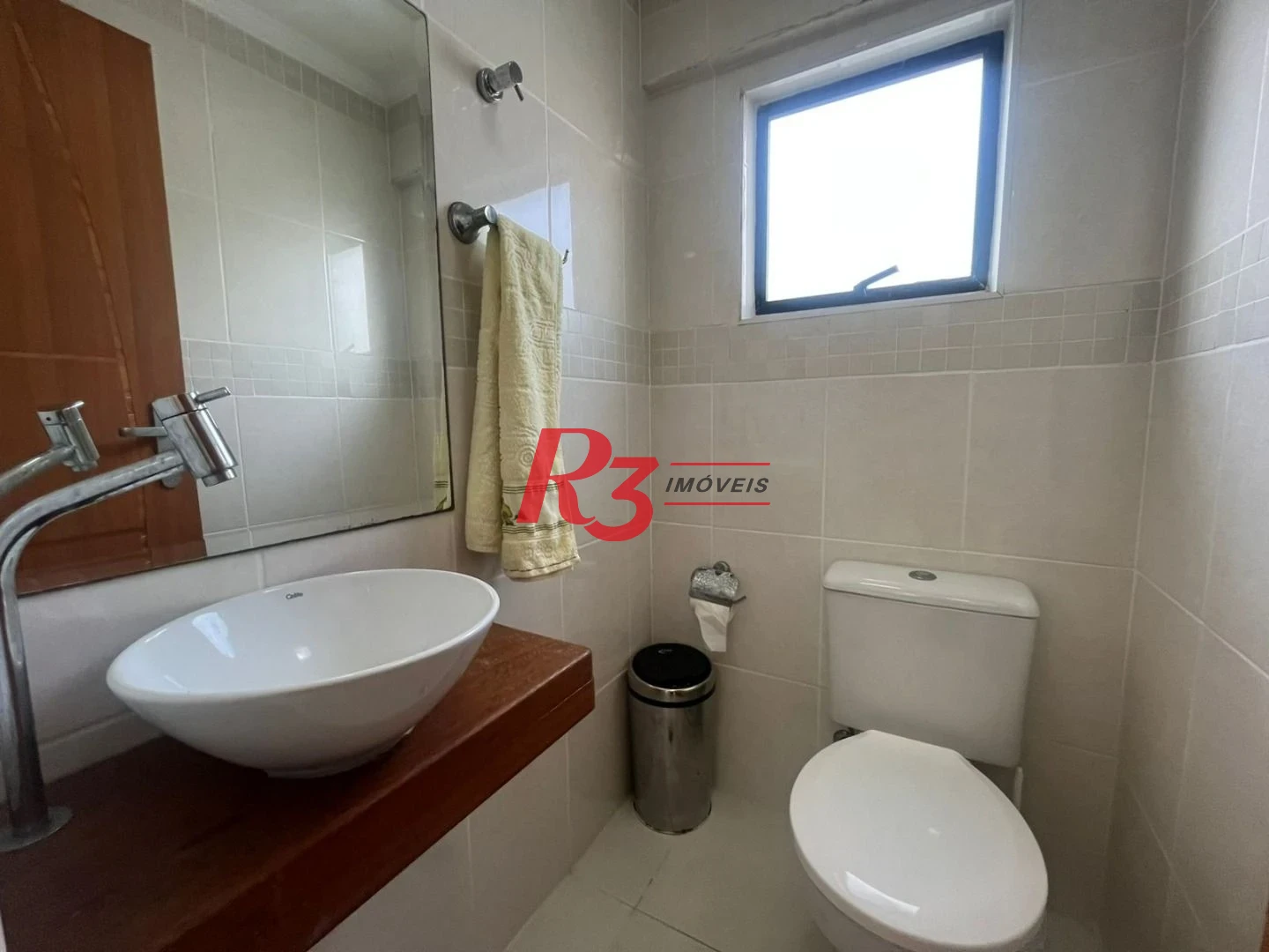 Cobertura à venda, 360 m² por R$ 1.100.000,00 - Jardim Las Palmas - Guarujá/SP