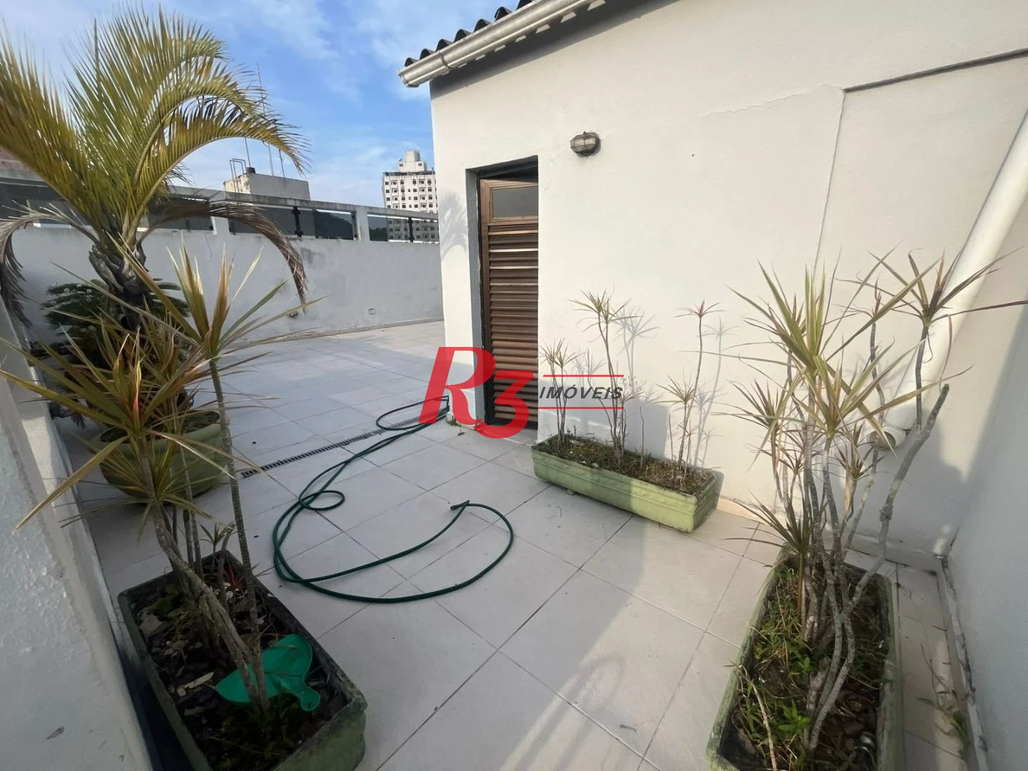 Cobertura à venda, 360 m² por R$ 1.100.000,00 - Jardim Las Palmas - Guarujá/SP
