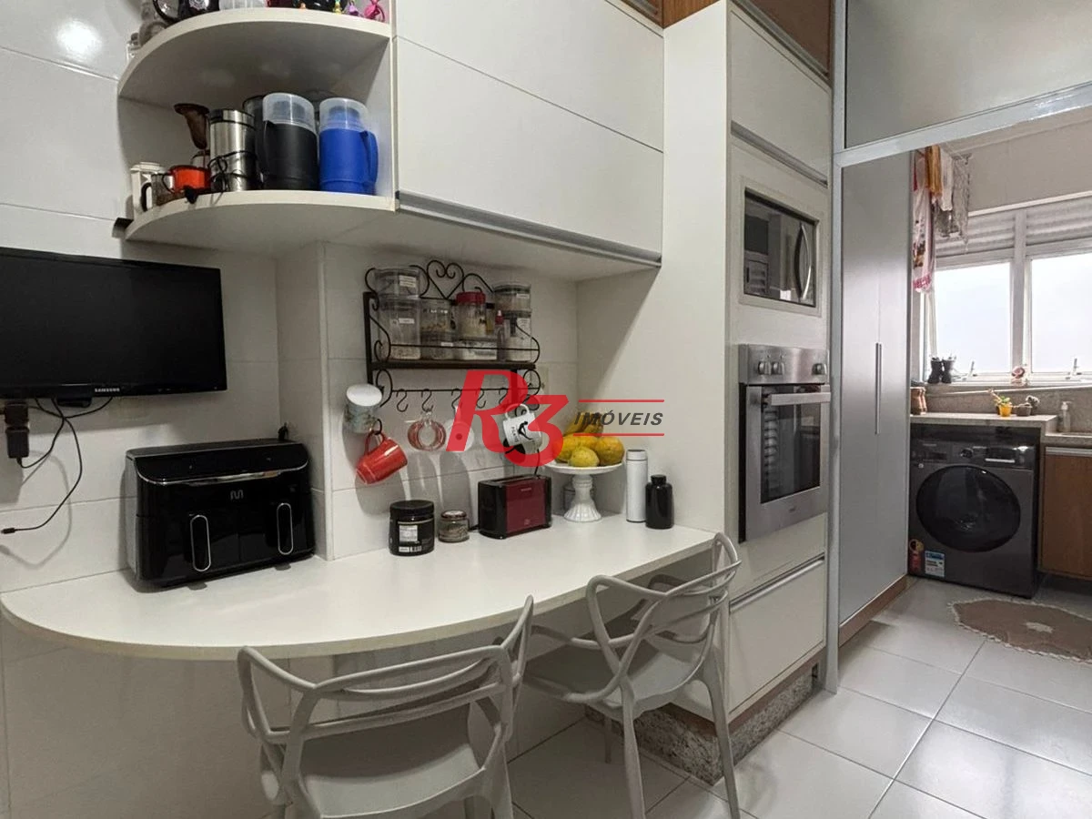Apartamento com 3 dormitórios à venda, 96 m² por R$ 1.150.000,00 - Campo Grande - Santos/SP