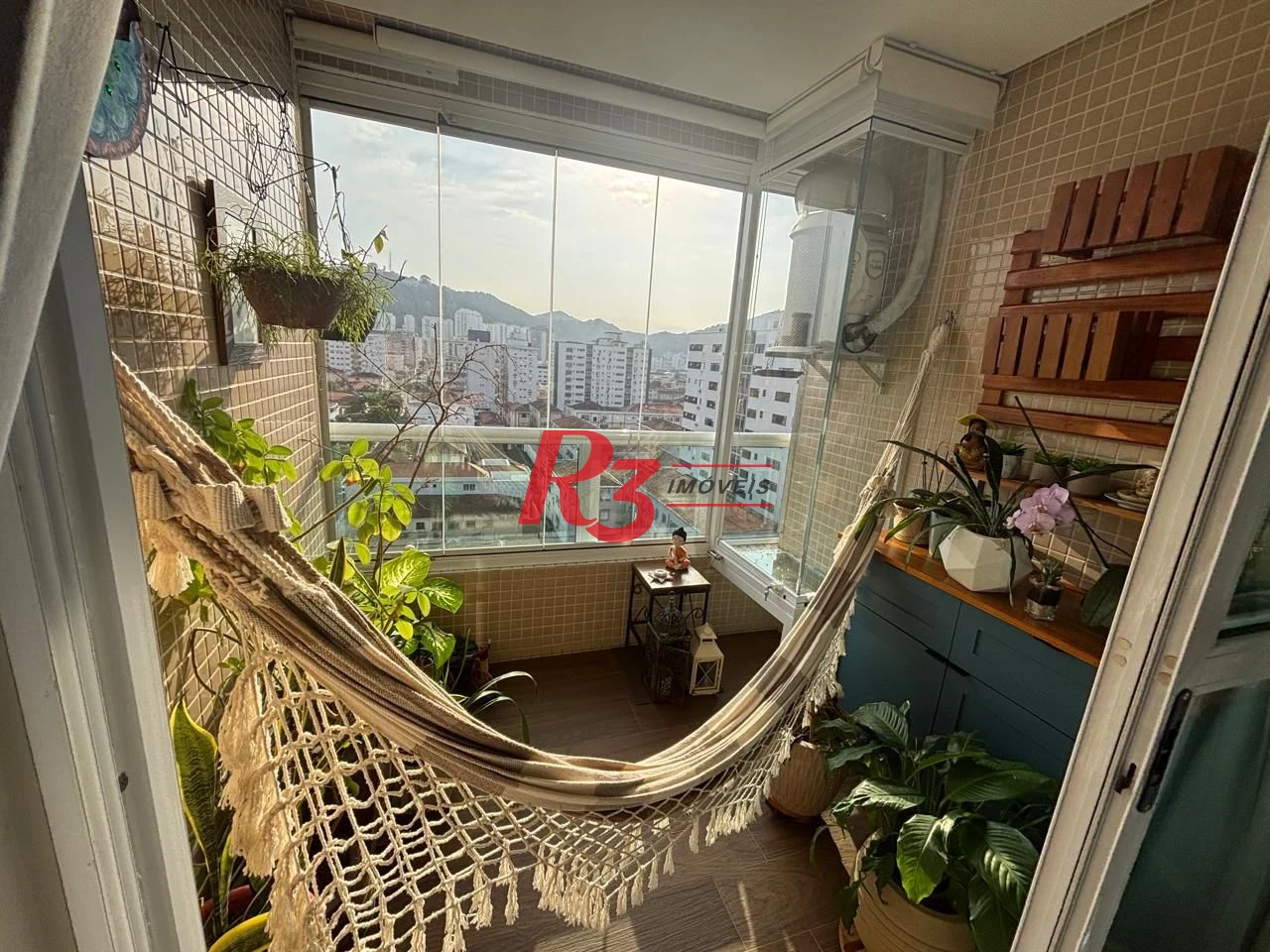 Apartamento com 3 dormitórios à venda, 96 m² por R$ 1.150.000,00 - Campo Grande - Santos/SP