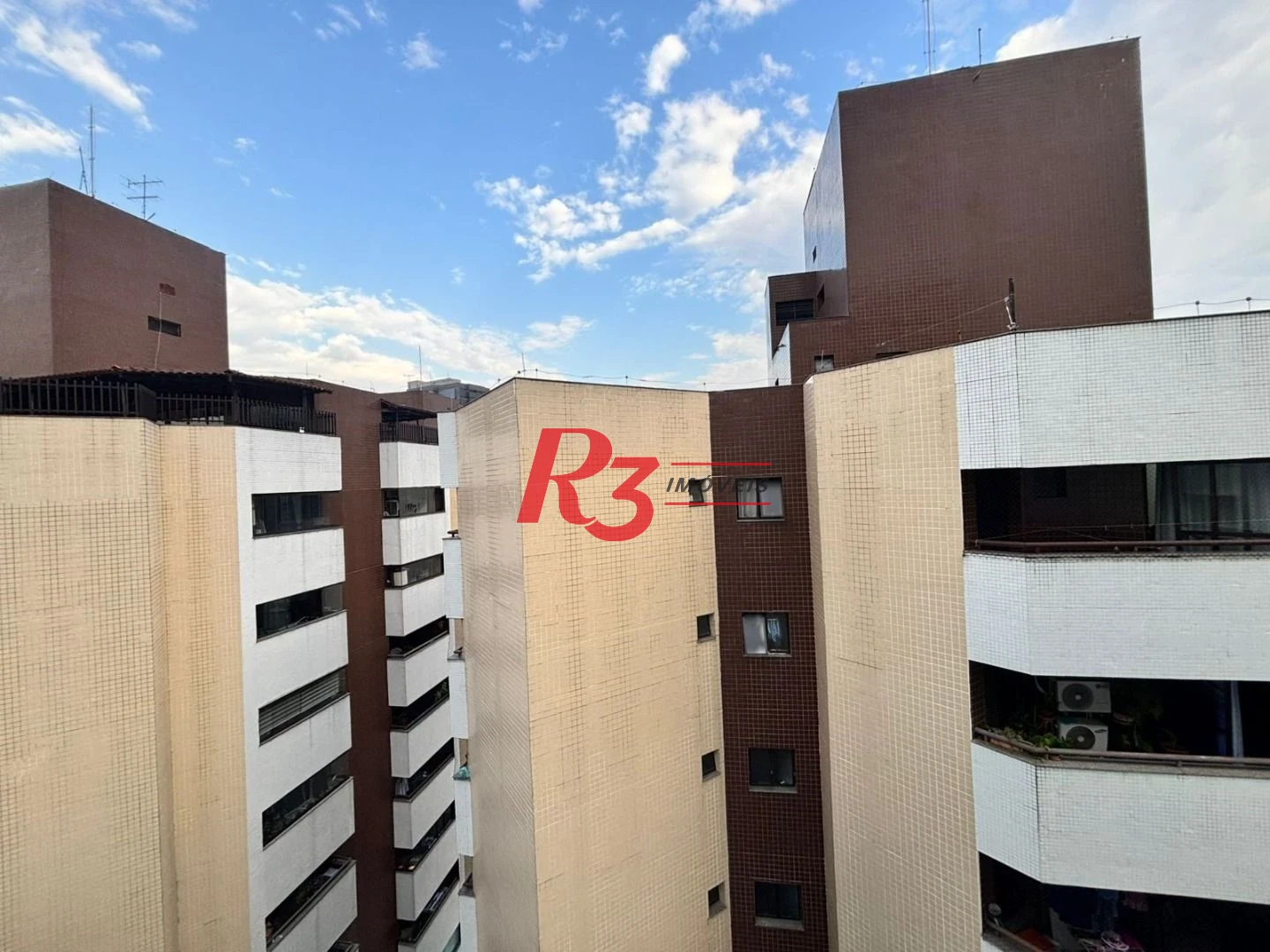 Apartamento à venda, 67 m² por R$ 480.000,00 - Encruzilhada - Santos/SP