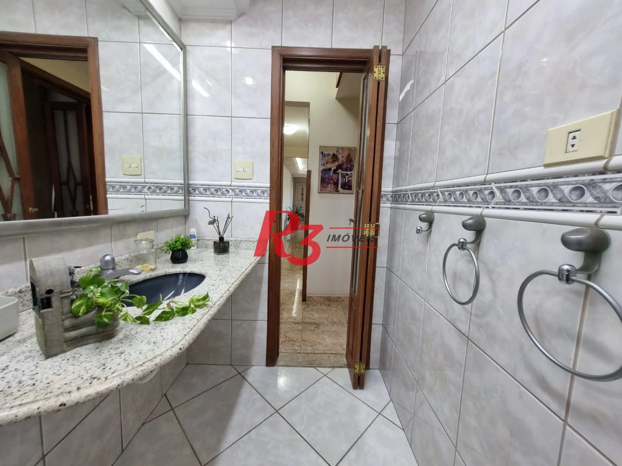 Apartamento à venda, 95 m² por R$ 615.000,00 - Marapé - Santos/SP