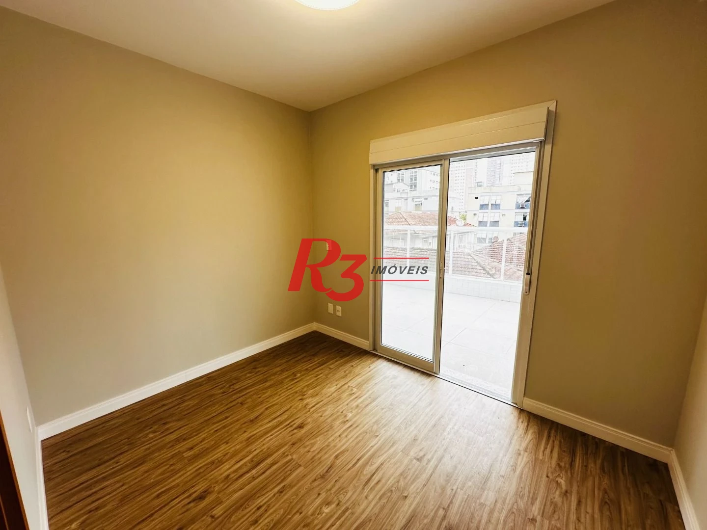 Apartamento Garden com 2 dormitórios à venda, 108 m² por R$ 1.300.000,00 - Vila Rica - Santos/SP