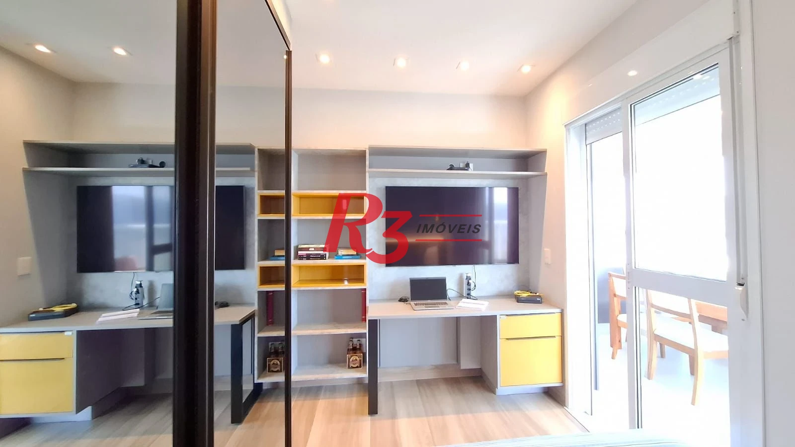Apartamento à venda, 134 m² por R$ 2.650.000,00 - Gonzaga - Santos/SP