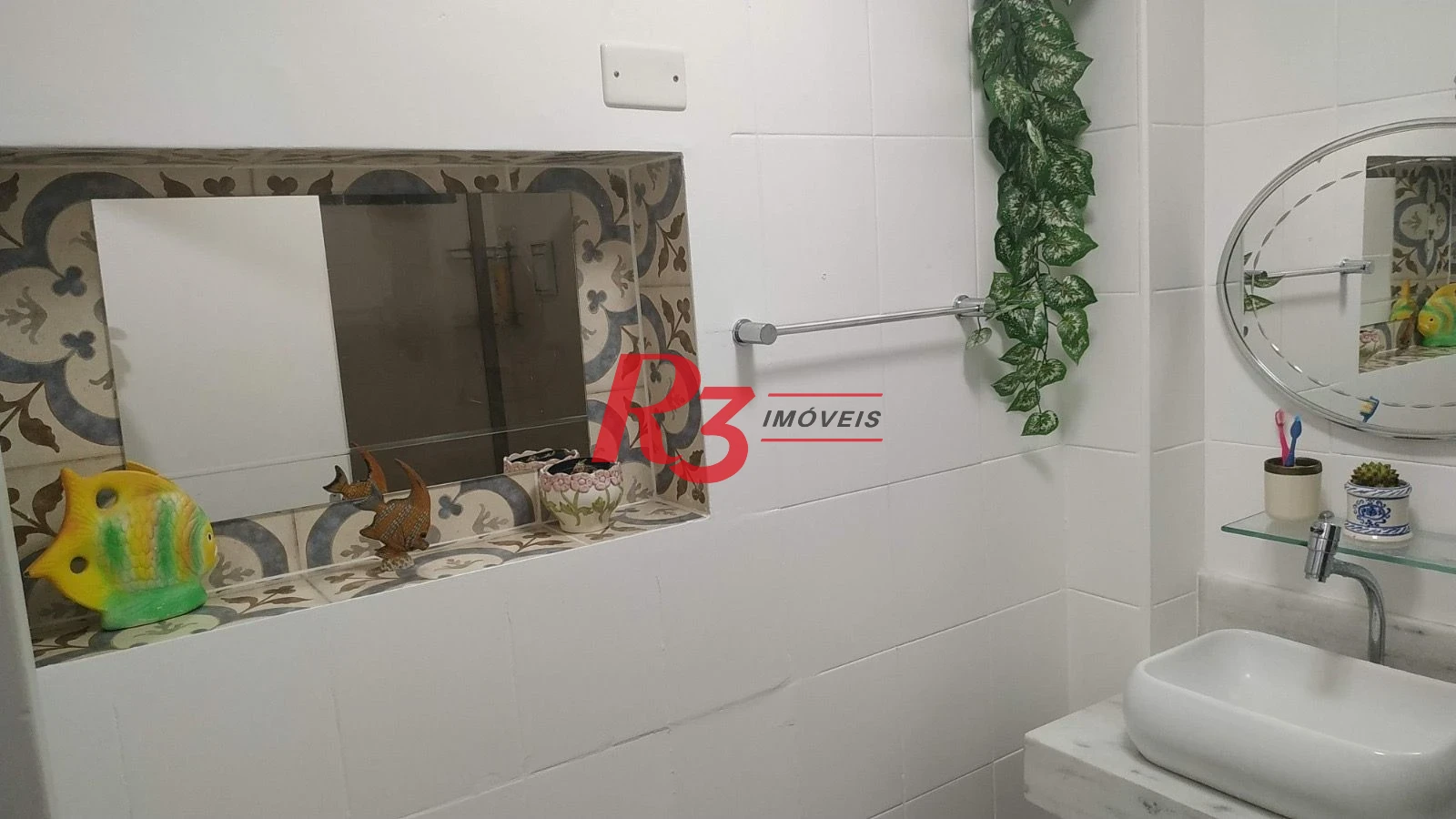 Apartamento para alugar, 74 m² por R$ 4.010,00/mês - Embaré - Santos/SP