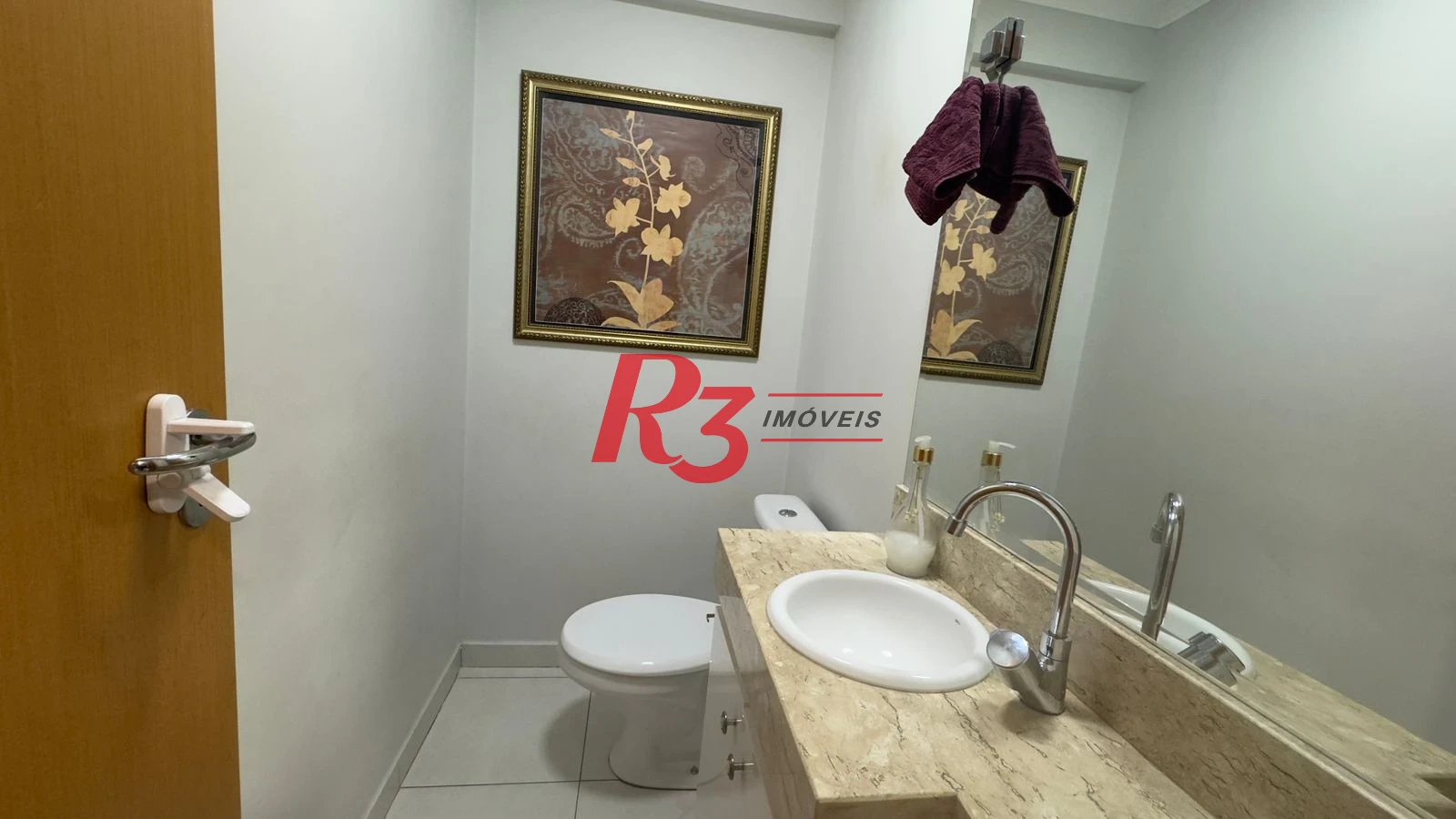 Apartamento com 2 dormitórios à venda, 82 m² por R$ 1.250.000,00 - Gonzaga - Santos/SP