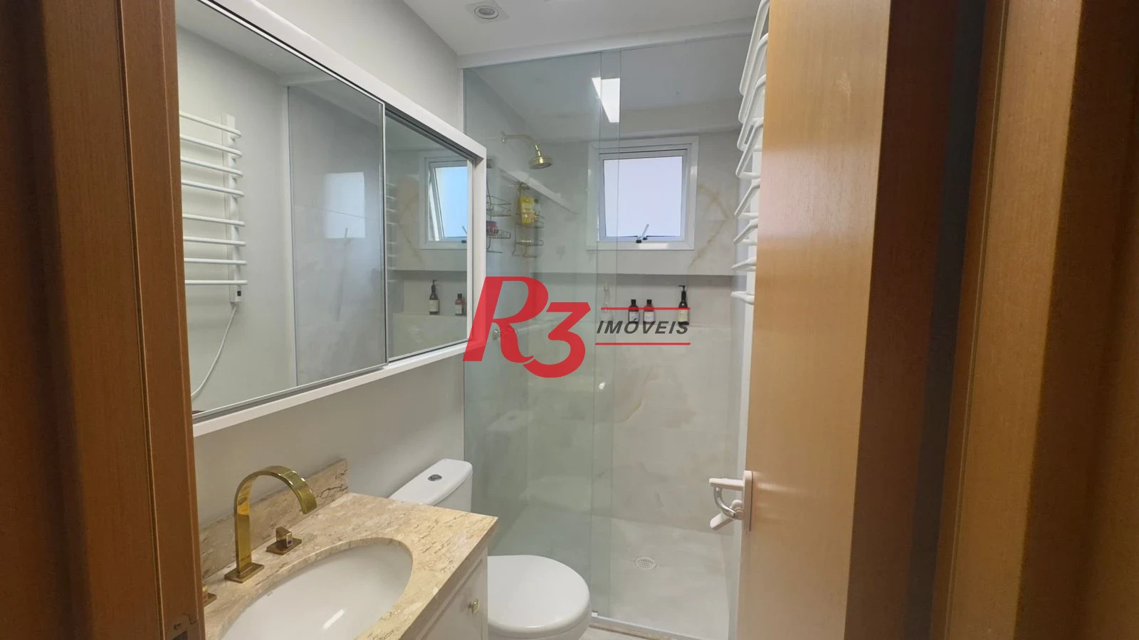 Apartamento com 2 dormitórios à venda, 82 m² por R$ 1.250.000,00 - Gonzaga - Santos/SP