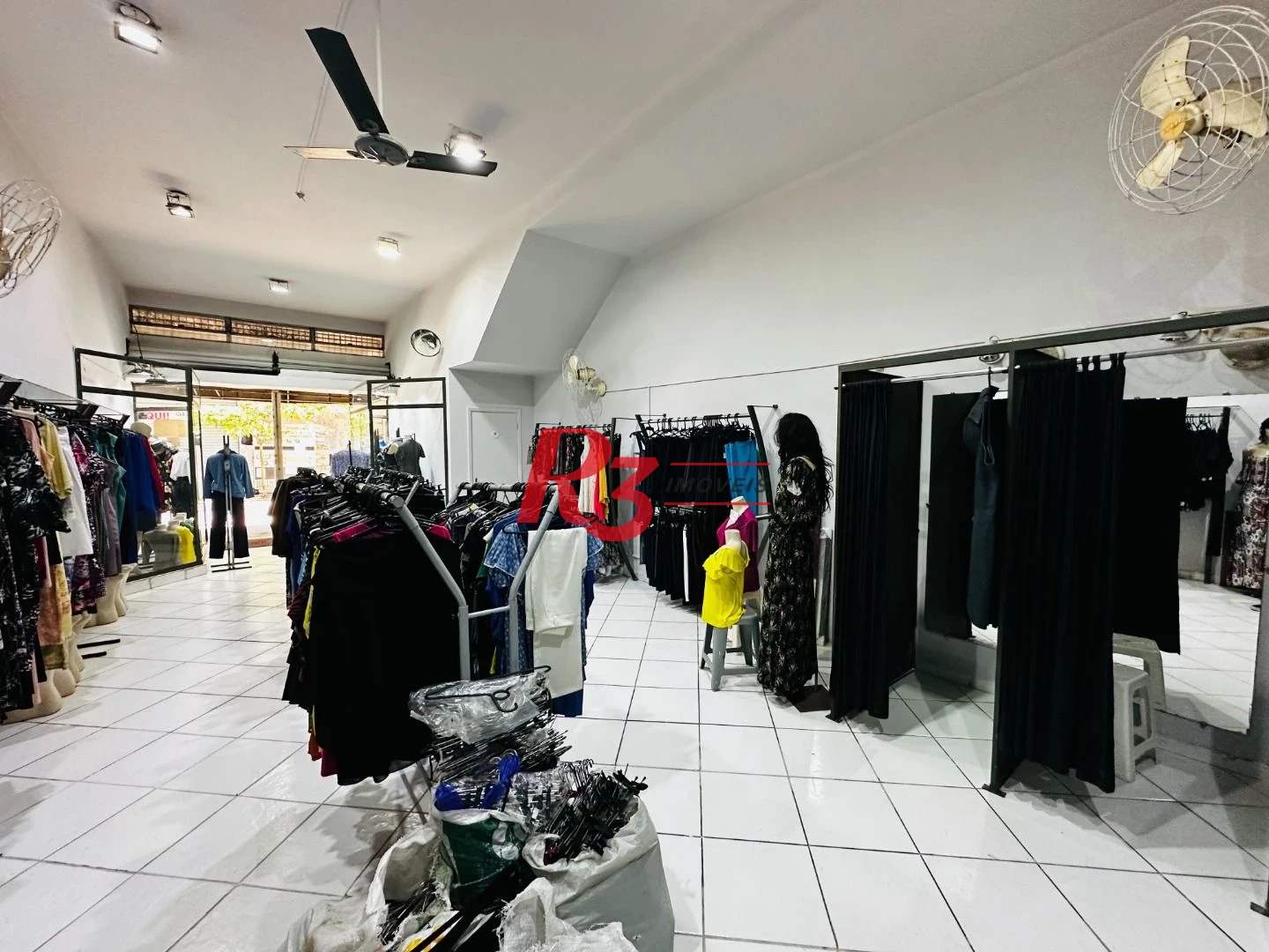 Loja, 70 m² - venda por R$ 420.000,00 ou aluguel por R$ 3.100,00/mês - Centro - Santos/SP