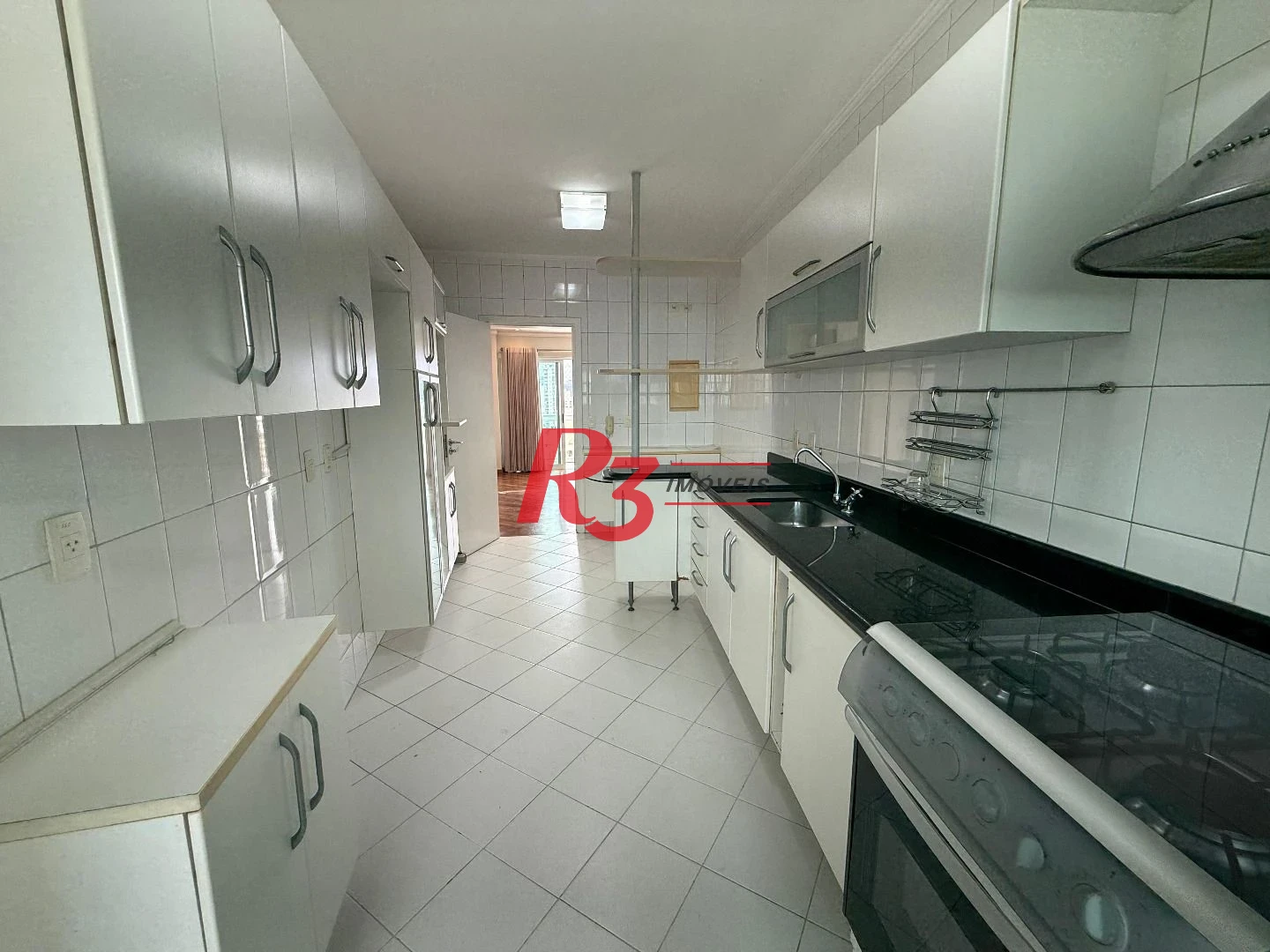 Apartamento com 3 dormitórios à venda, 119 m² por R$ 1.350.000,00 - Boqueirão - Santos/SP