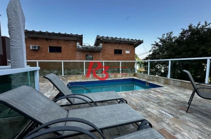 Casa com 3 dormitórios à venda, 210 m² por R$ 1.234.000,00 - Vila Matias - Santos/SP