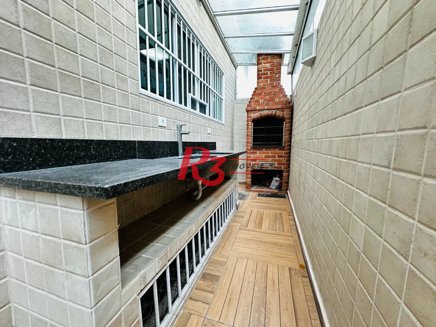 Casa com 3 dormitórios à venda, 210 m² por R$ 1.234.000,00 - Vila Matias - Santos/SP