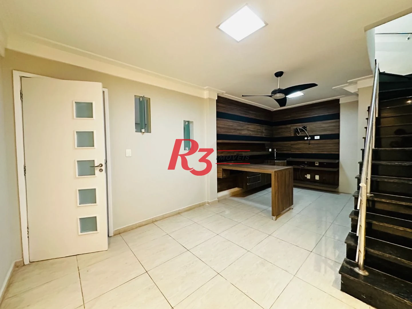 Casa com 3 dormitórios à venda, 210 m² por R$ 1.234.000,00 - Vila Matias - Santos/SP