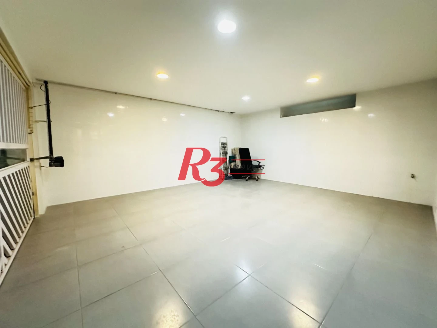 Casa com 3 dormitórios à venda, 210 m² por R$ 1.234.000,00 - Vila Matias - Santos/SP