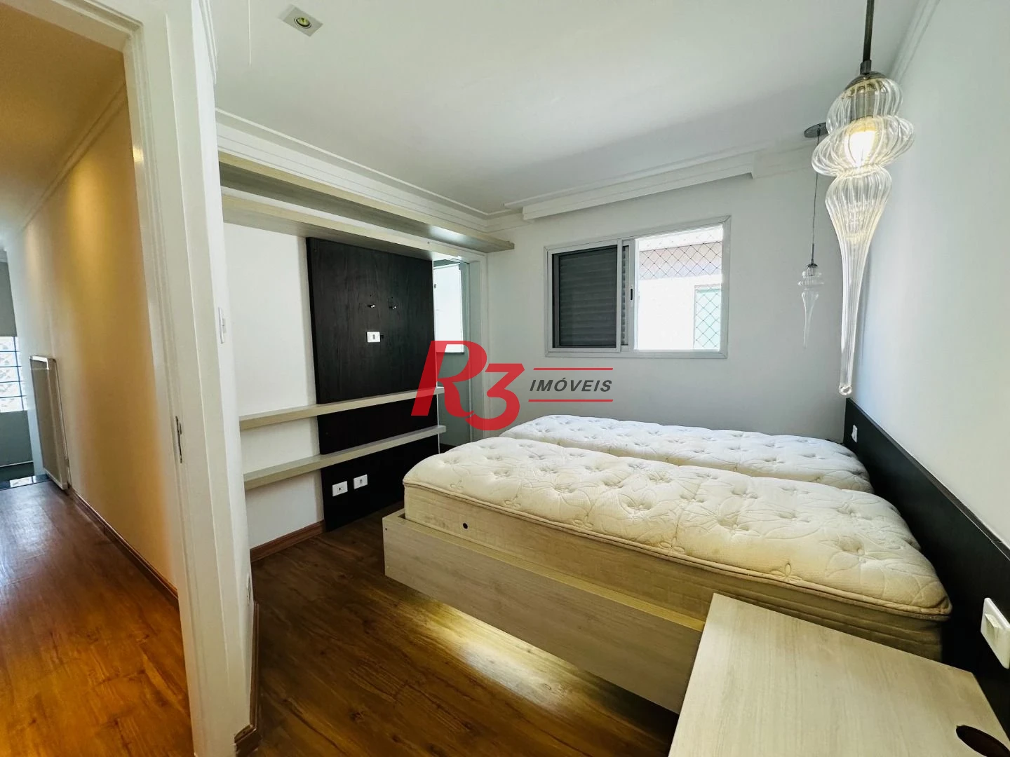 Casa com 3 dormitórios à venda, 210 m² por R$ 1.234.000,00 - Vila Matias - Santos/SP