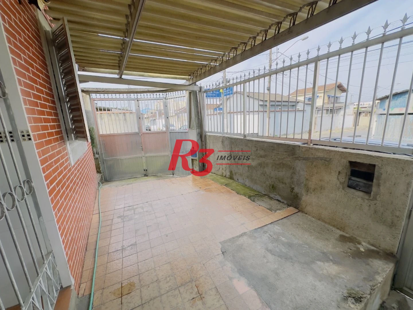 Casa à venda, 153 m² por R$ 470.000,00 - Areia Branca - Santos/SP