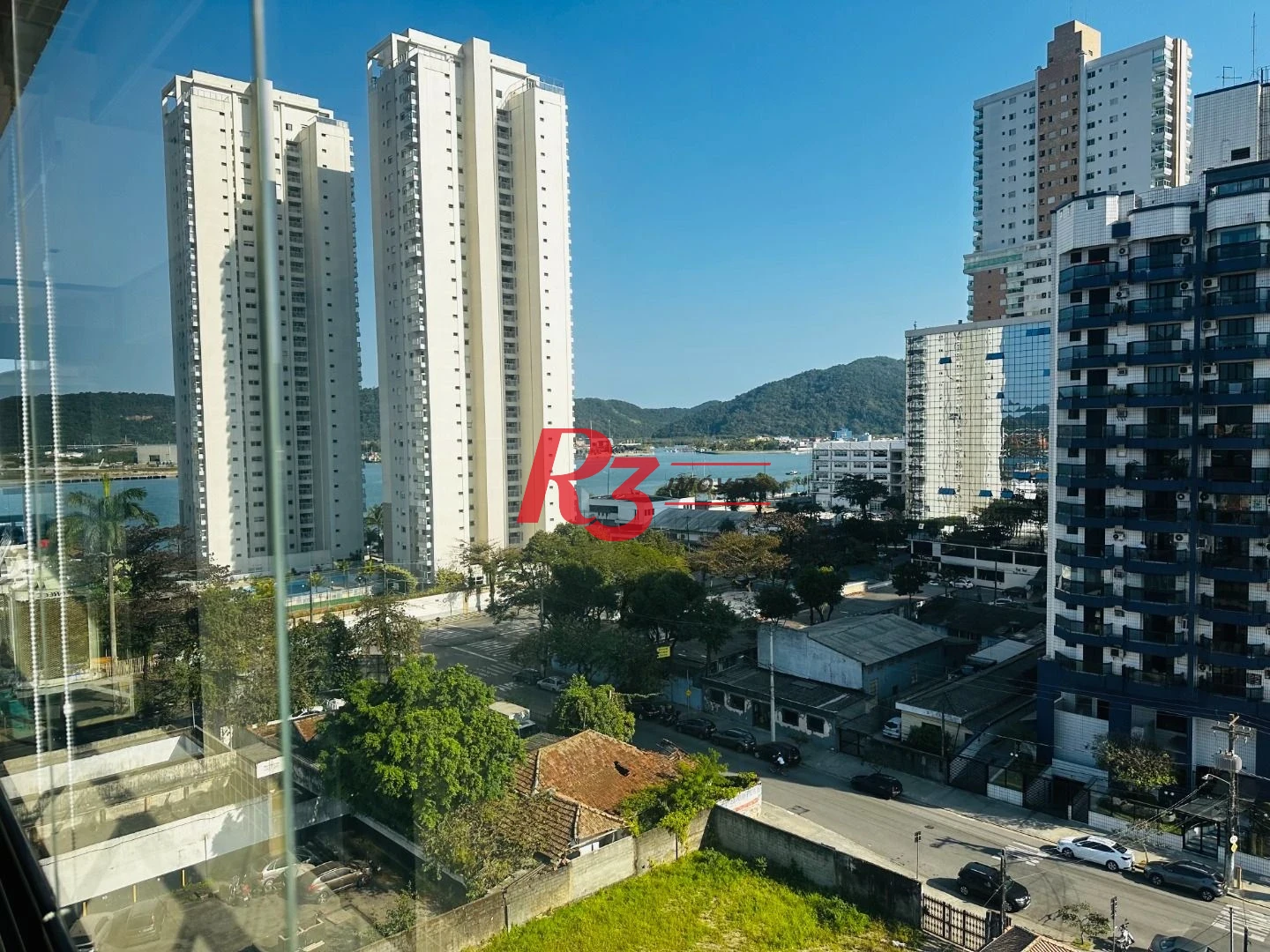 Apartamento com 2 dormitórios à venda, 65 m² por R$ 1.050.000,00 - Ponta da Praia - Santos/SP