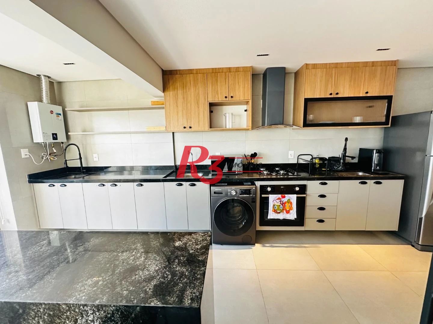 Apartamento com 2 dormitórios à venda, 65 m² por R$ 1.050.000,00 - Ponta da Praia - Santos/SP
