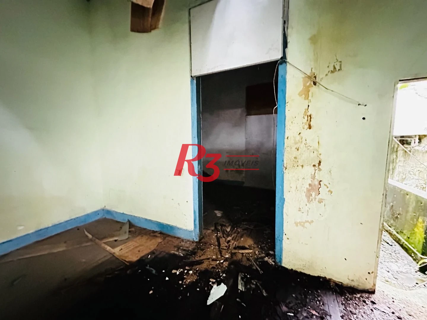 Terreno à venda, 718 m² por R$ 4.004.000,00 - Vila Nova - Santos/SP